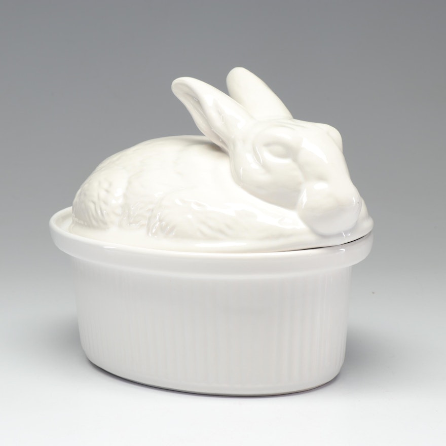 California Pottery Rabbit Form Covered Game Baker