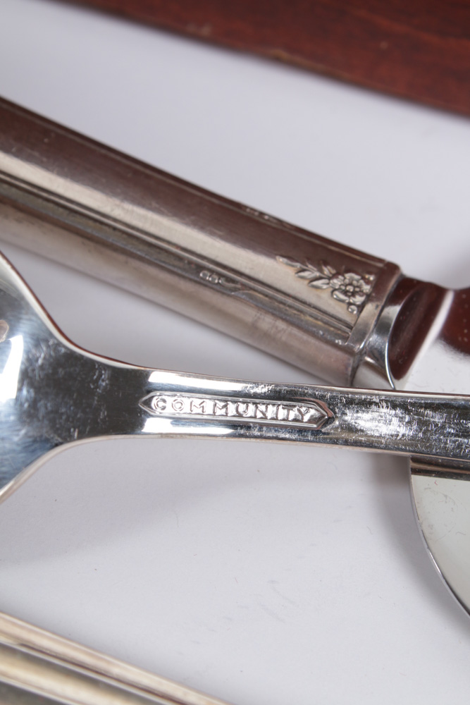 Oneida Silver Plate Flatware "Coronation" , 1936