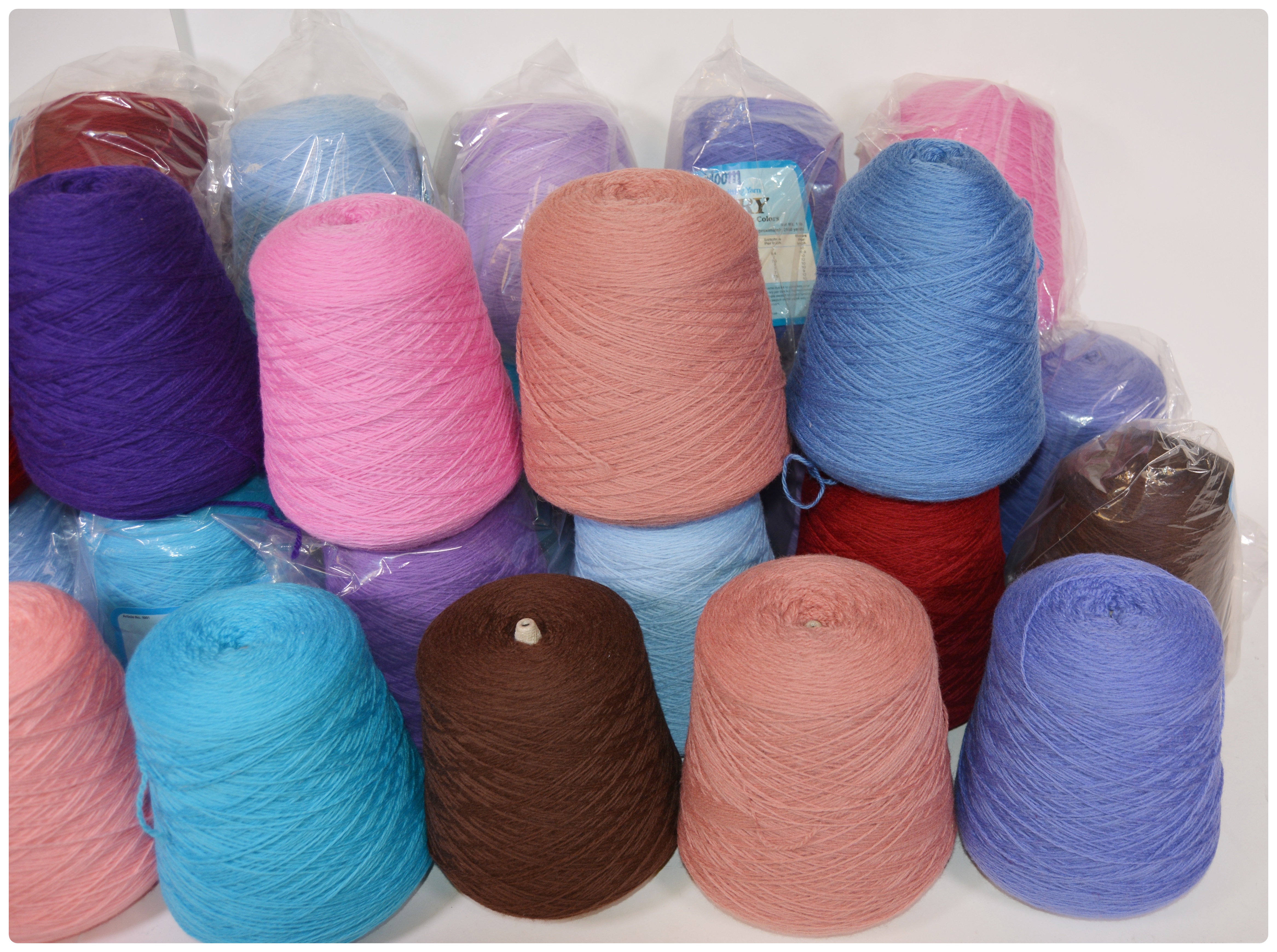 Heirloom "Century" 2/8 Wool Knitting Yarn Cones