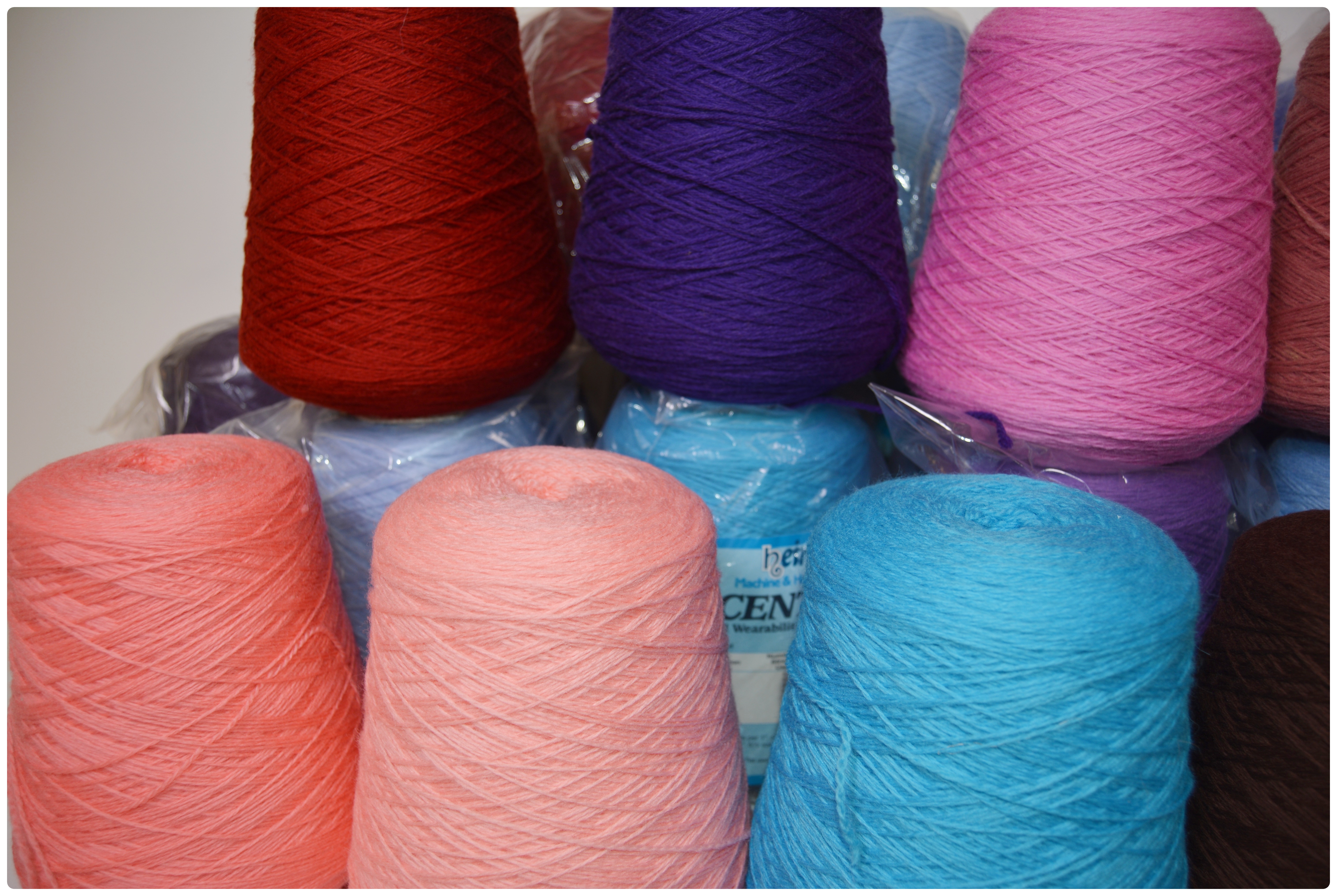 Heirloom "Century" 2/8 Wool Knitting Yarn Cones