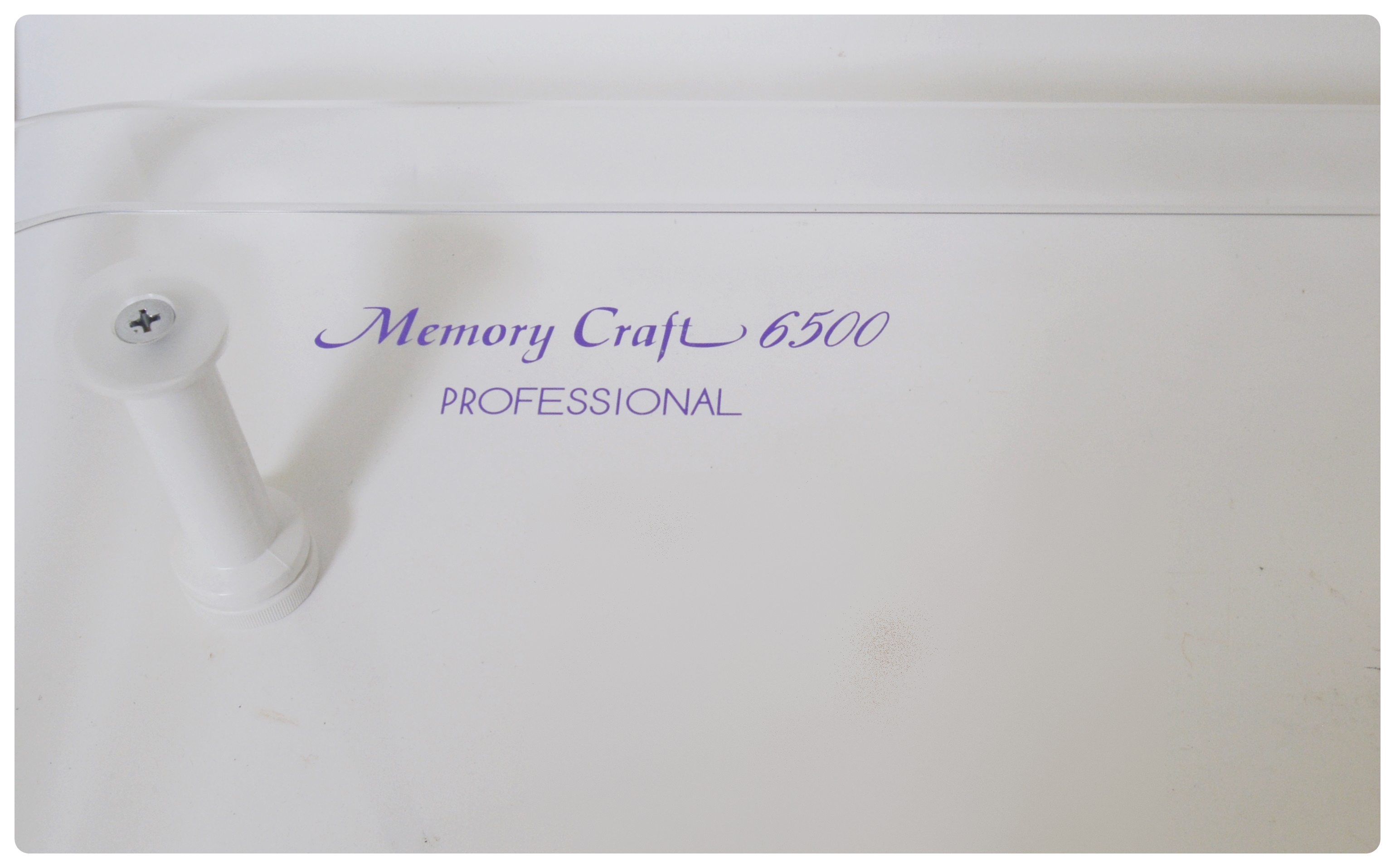 Janome Memory Craft 6500 Professional Sewing Machine and Extension Table