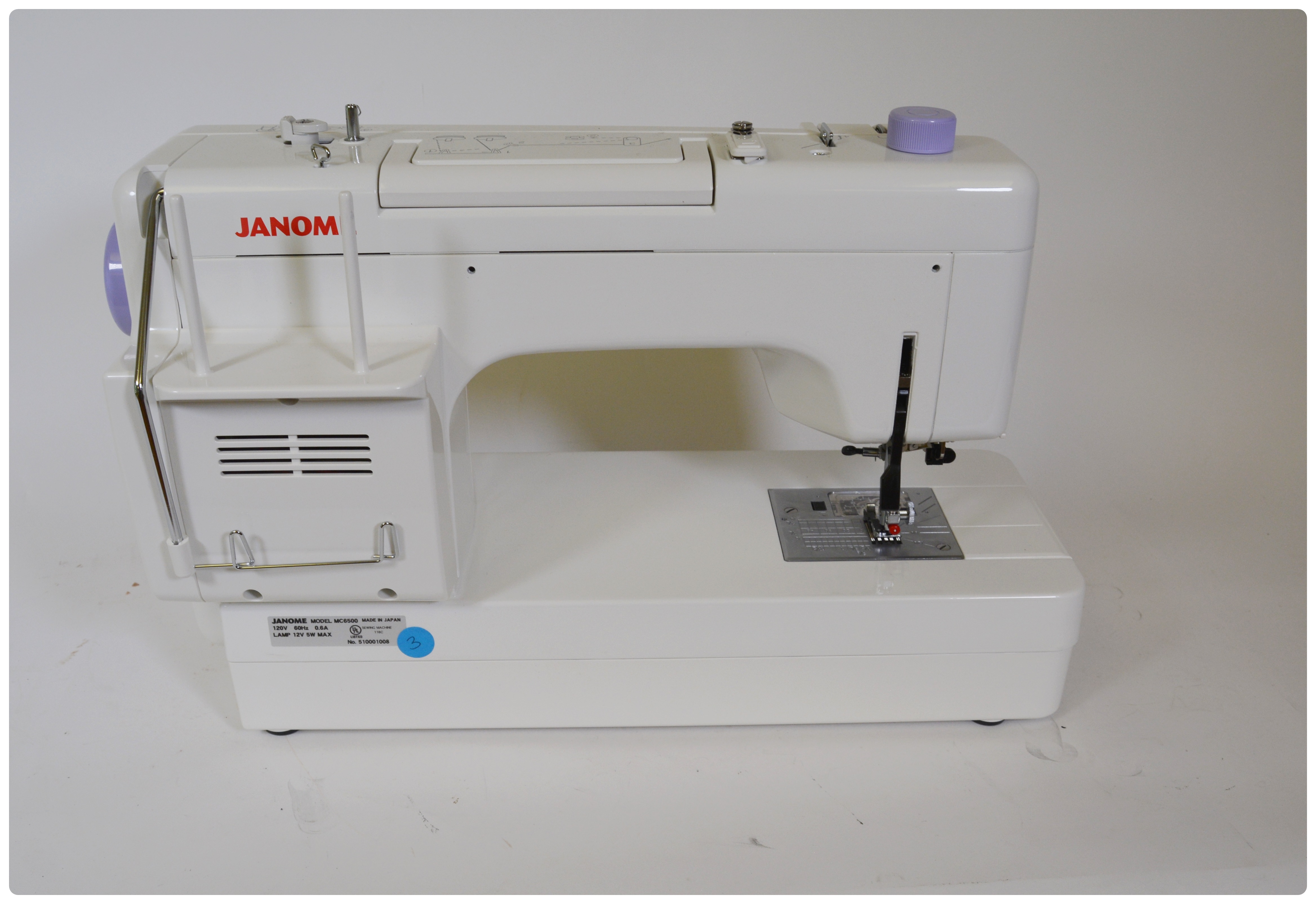 Janome Memory Craft 6500 Professional Sewing Machine and Extension Table