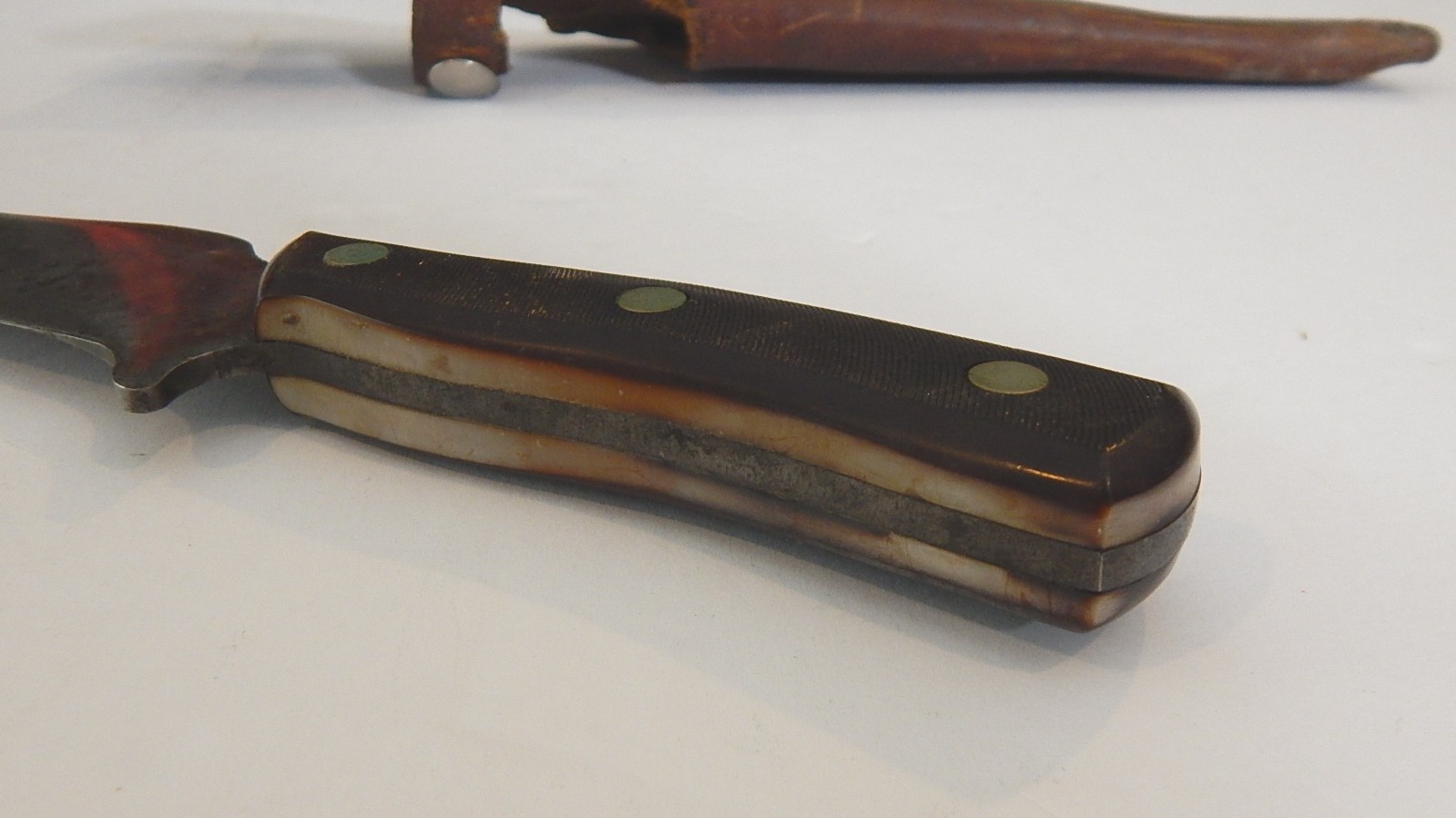 Schrade Old Timer 150T Deerslayer Fixed Blade Knife and Leather Sheath