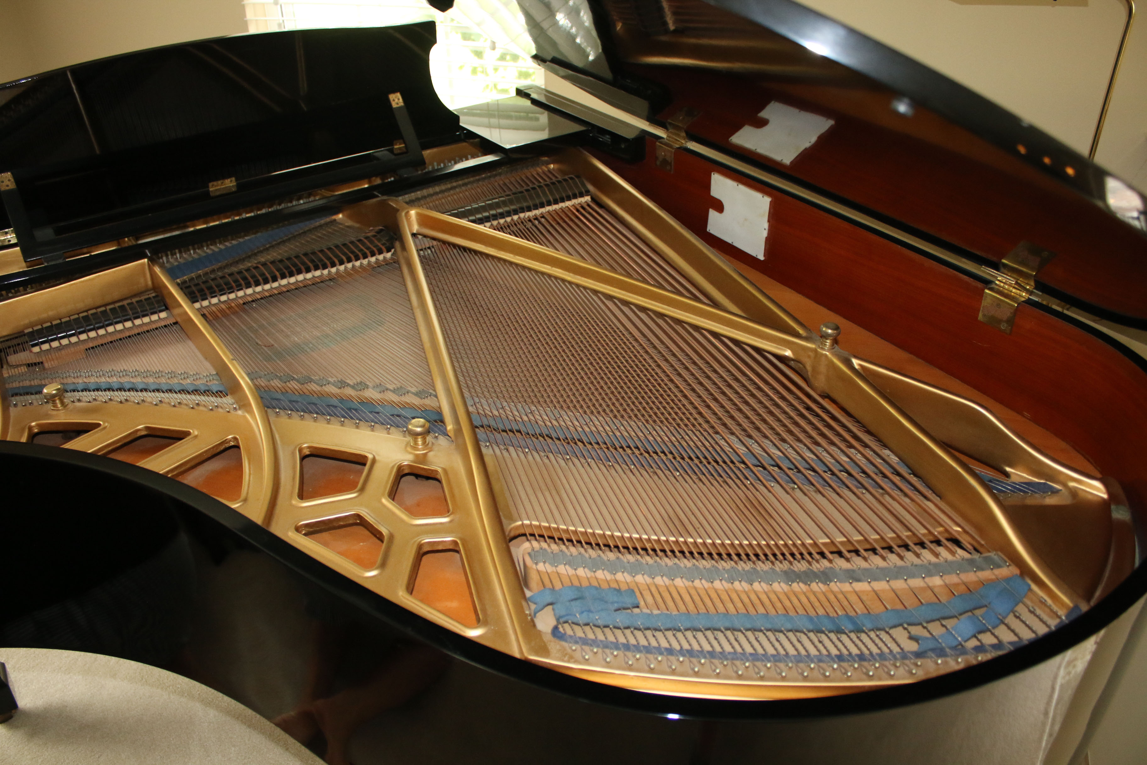 Kawai KG2-C Grand Piano, 1973