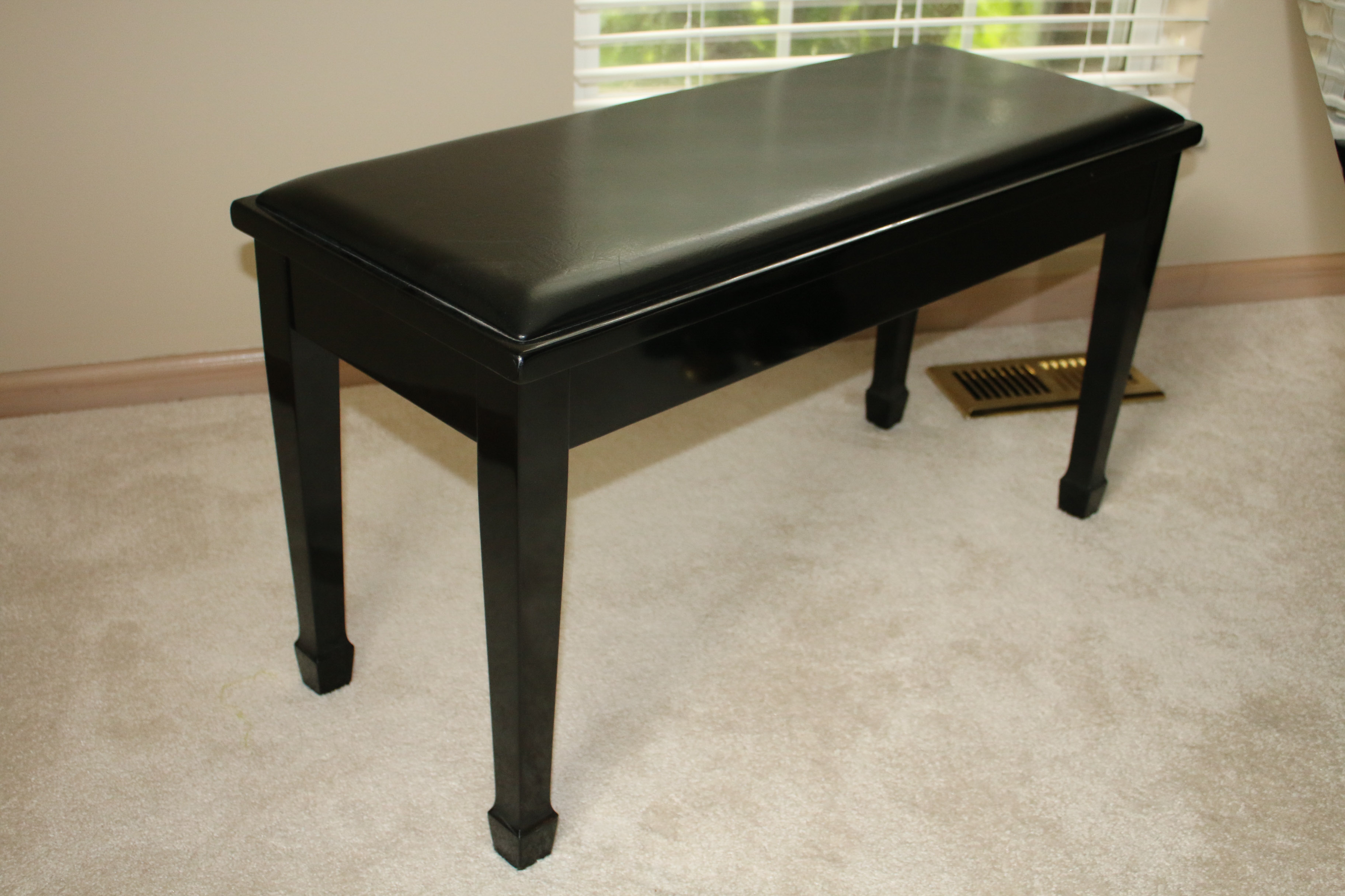 Kawai KG2-C Grand Piano, 1973