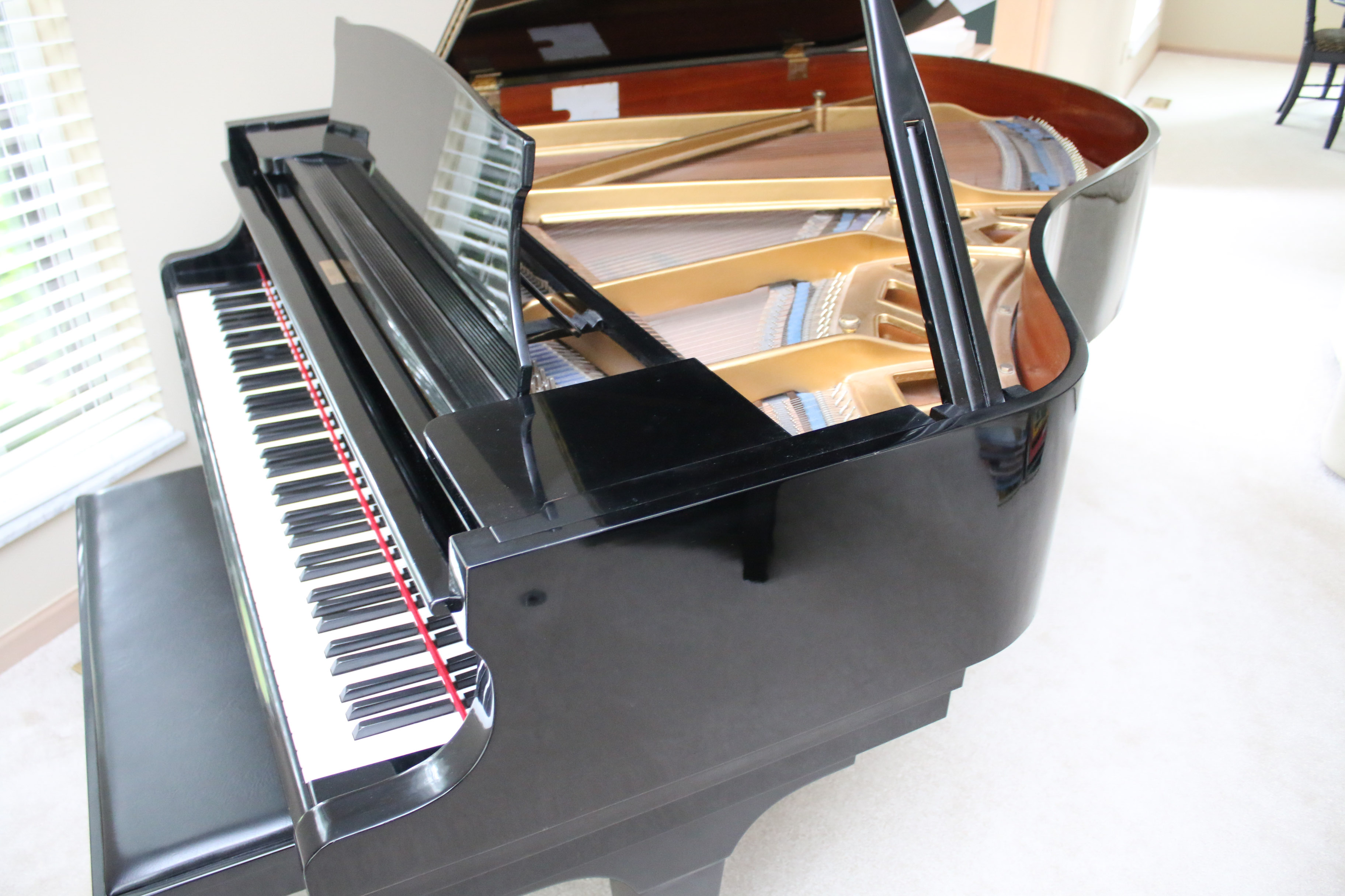 Kawai KG2-C Grand Piano, 1973