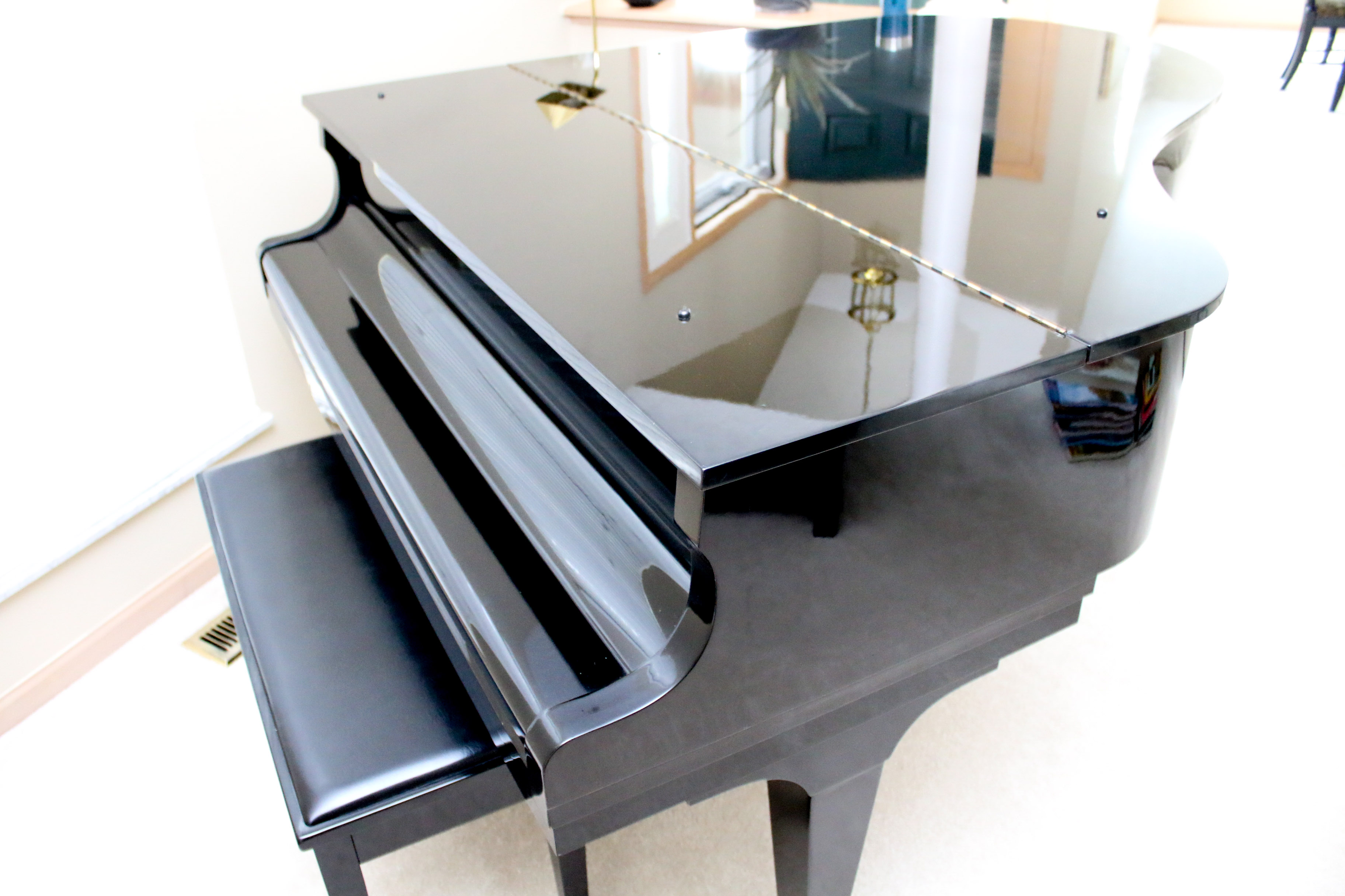 Kawai KG2-C Grand Piano, 1973