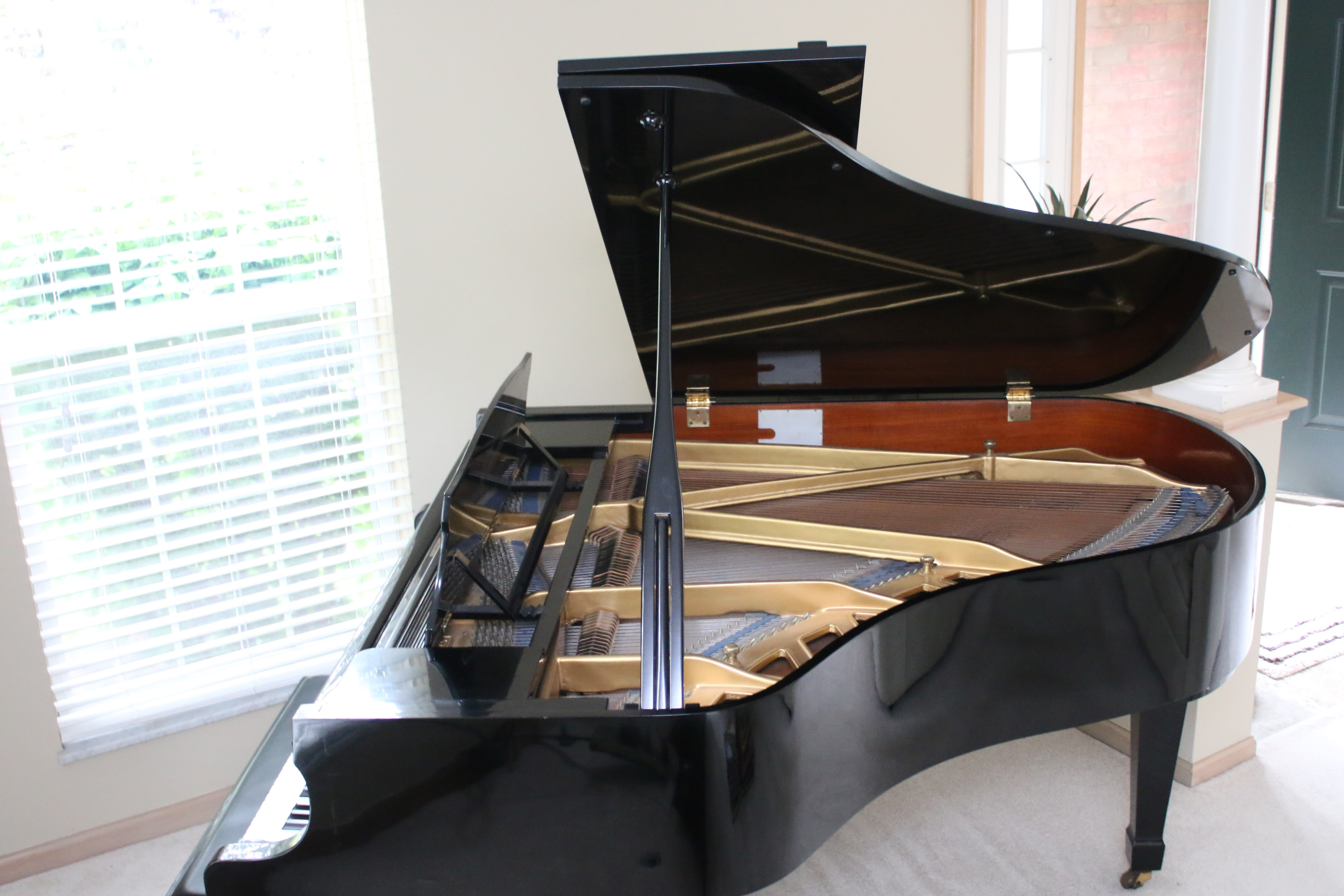 Kawai KG2-C Grand Piano, 1973