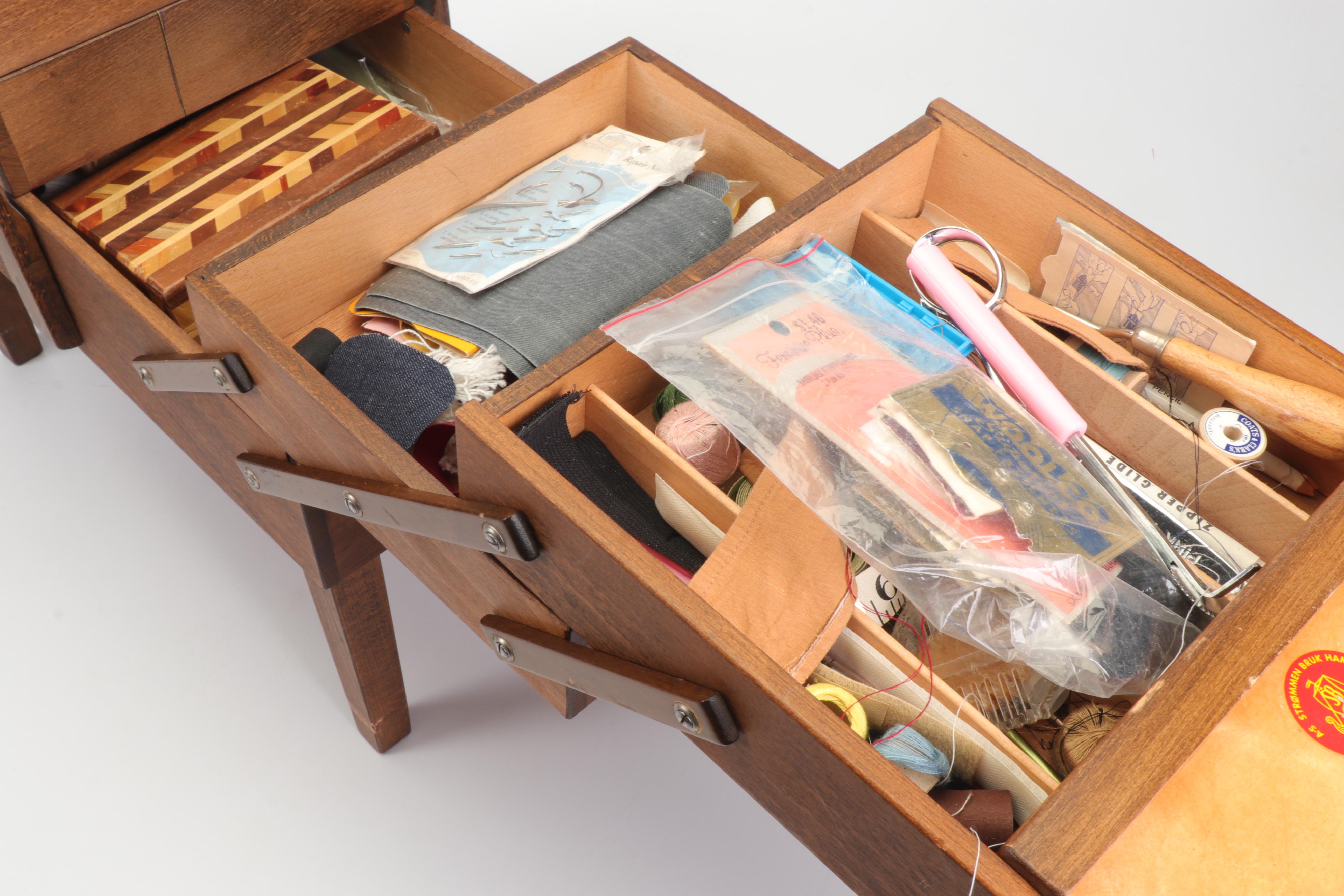 Oak Strømmen Bruk Hamar Norwegian Accordion Sewing Box with Notions, Mid-Century