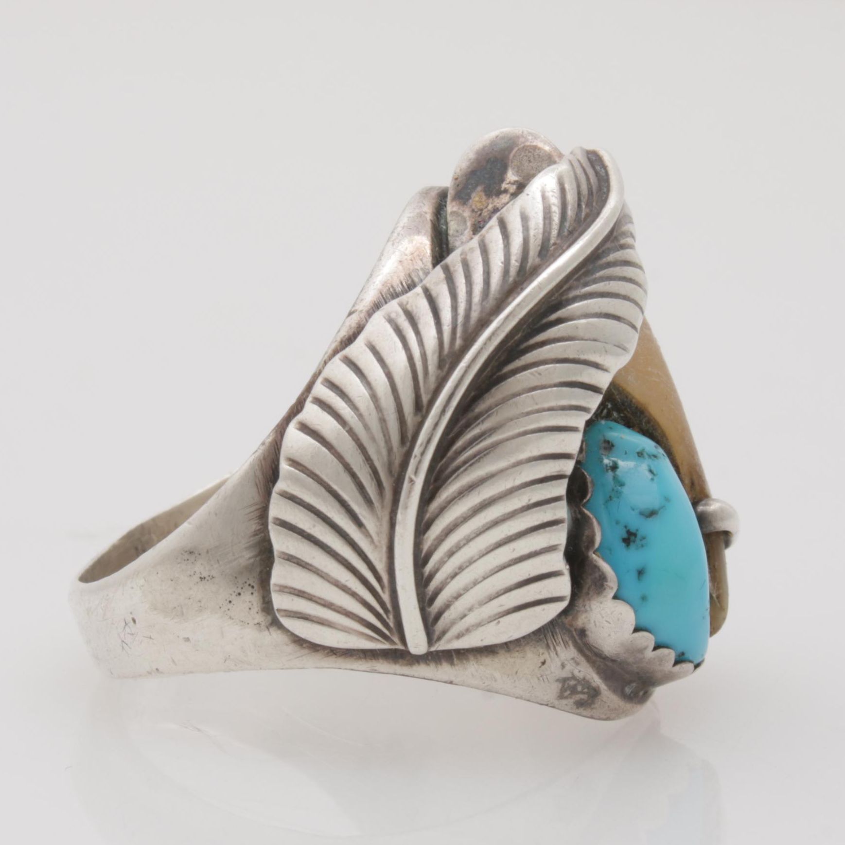Southwestern Style Silver-Tone Black Bear Claw and Dyed Turquoise Ring
