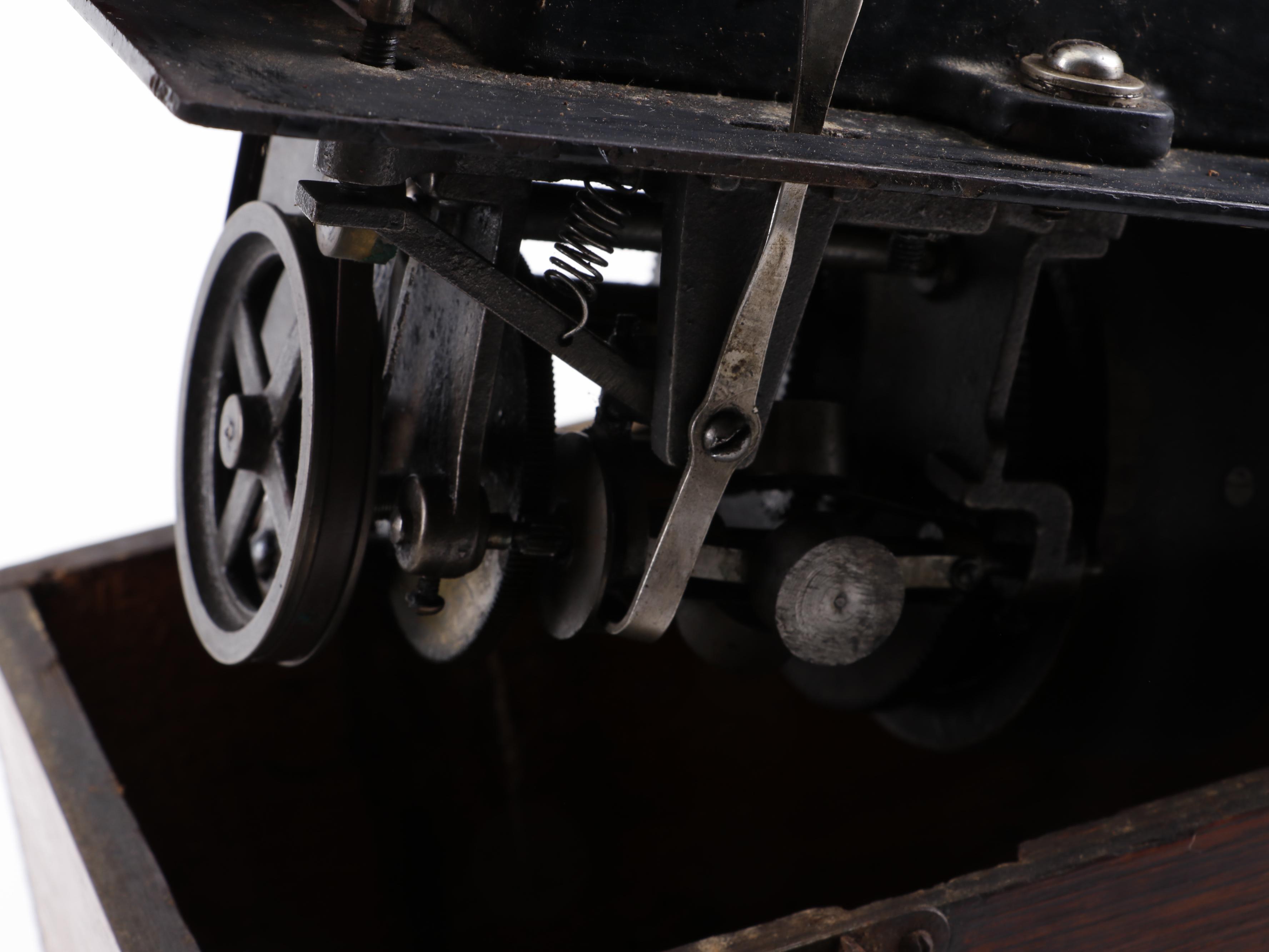 1898 Thomas Edison Home Phonograph