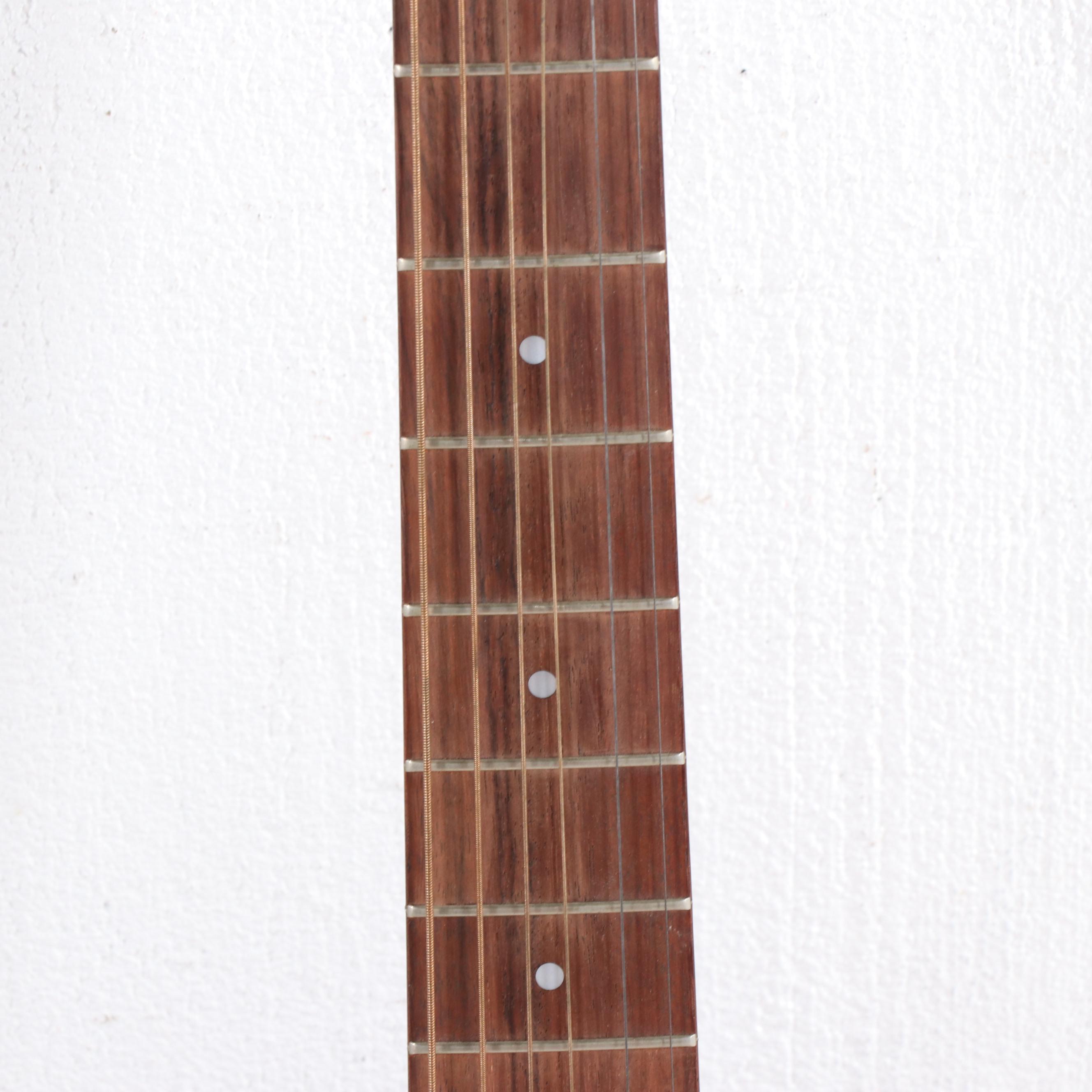 Norman ST68 Acoustic Guitar