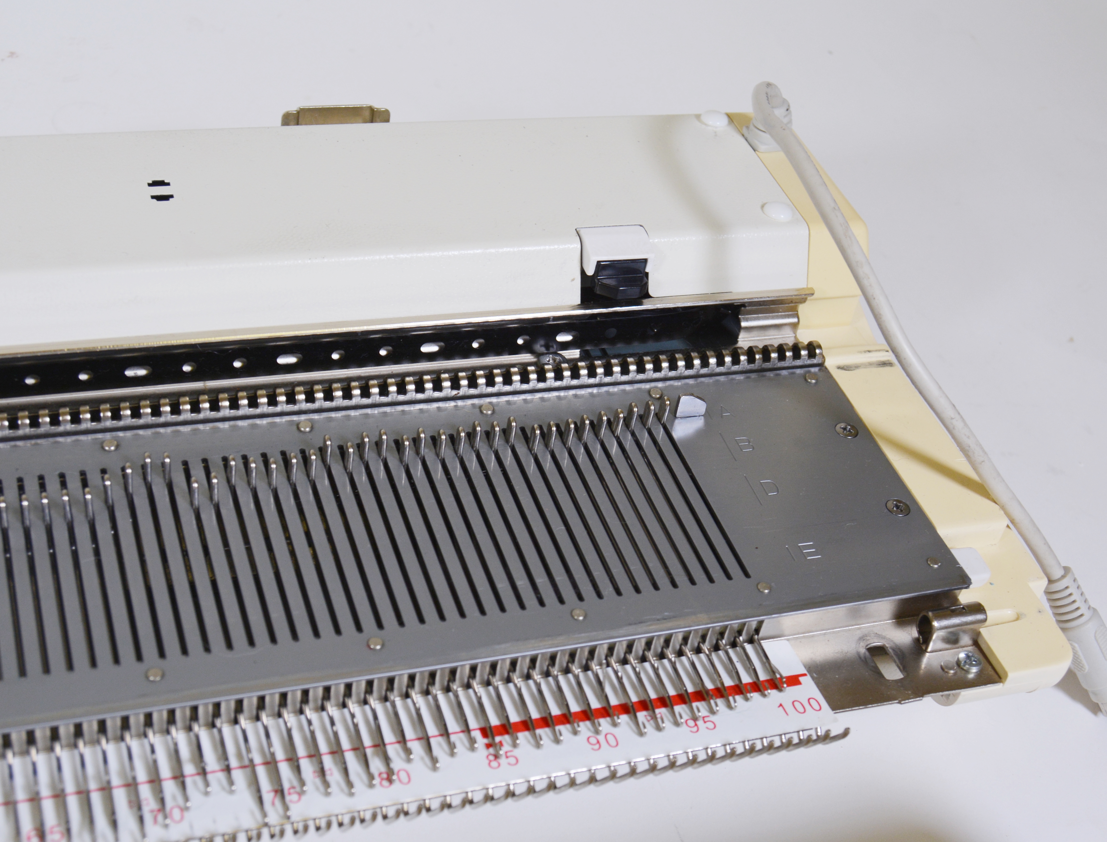 Brother Electroknit Knitting Machine KH-970 and Metal Stand