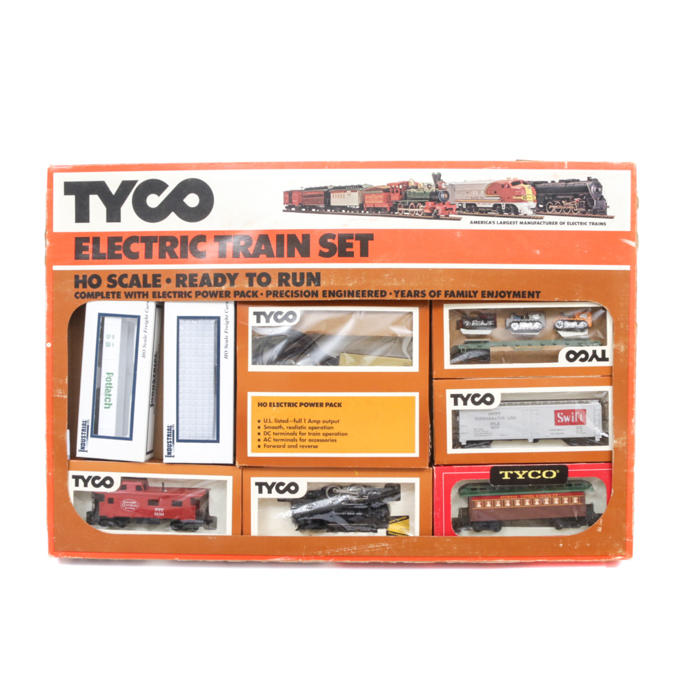 Tyco Electric Train Set