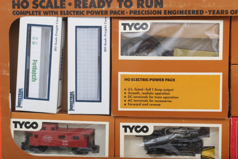 Tyco Electric Train Set