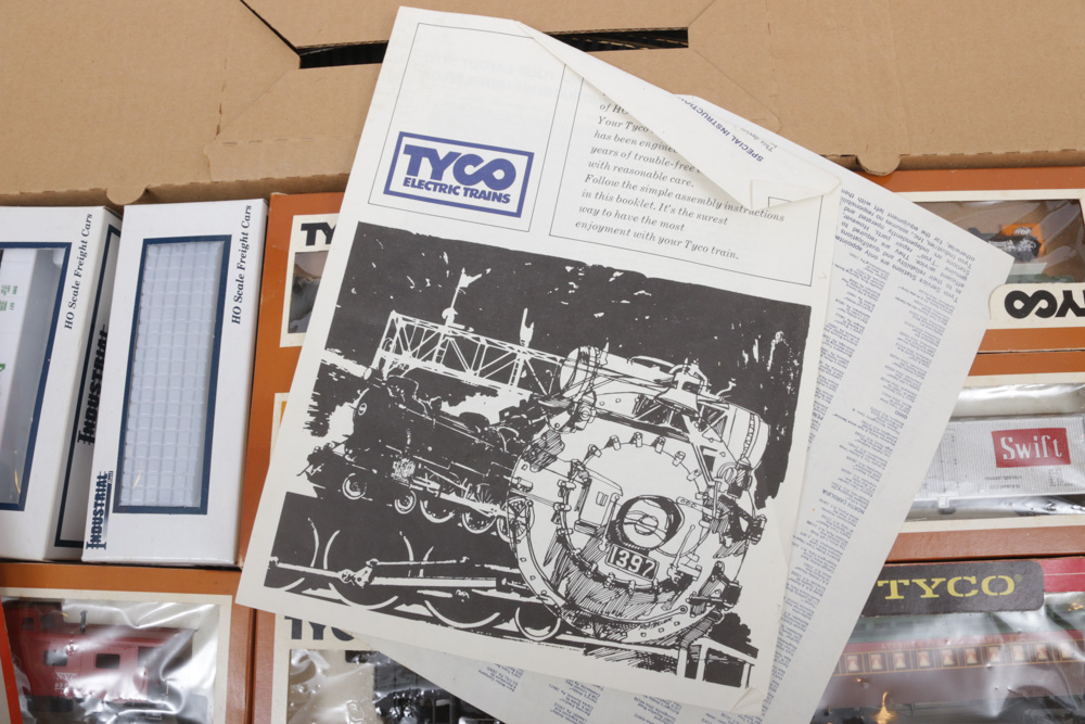 Tyco Electric Train Set