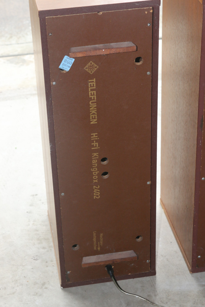 Telefunken Hi-Fi Klangbox 2402 Tower Speakers, Vintage