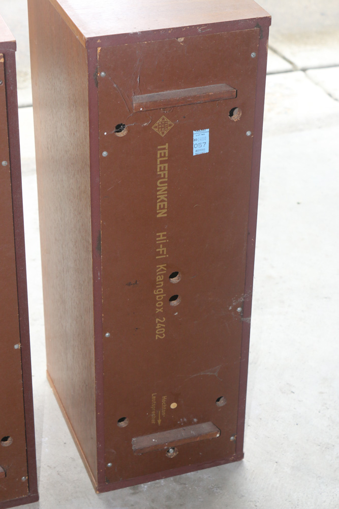 Telefunken Hi-Fi Klangbox 2402 Tower Speakers, Vintage