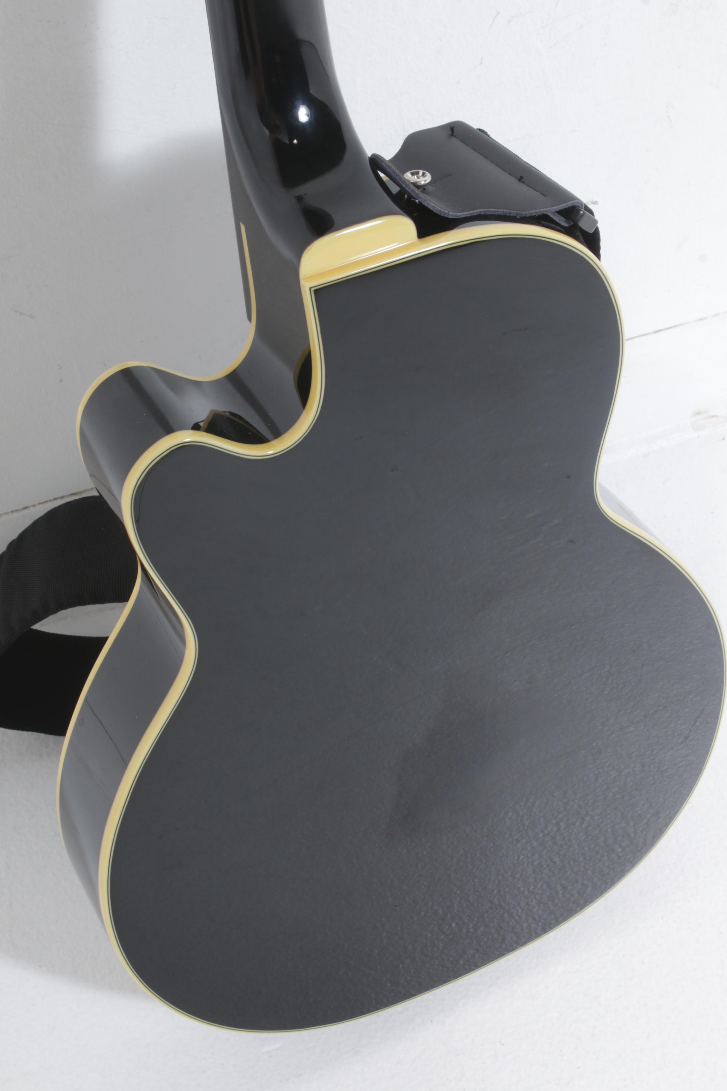 Guild KSGI Electric Bass Guitar with Hard Travel Case