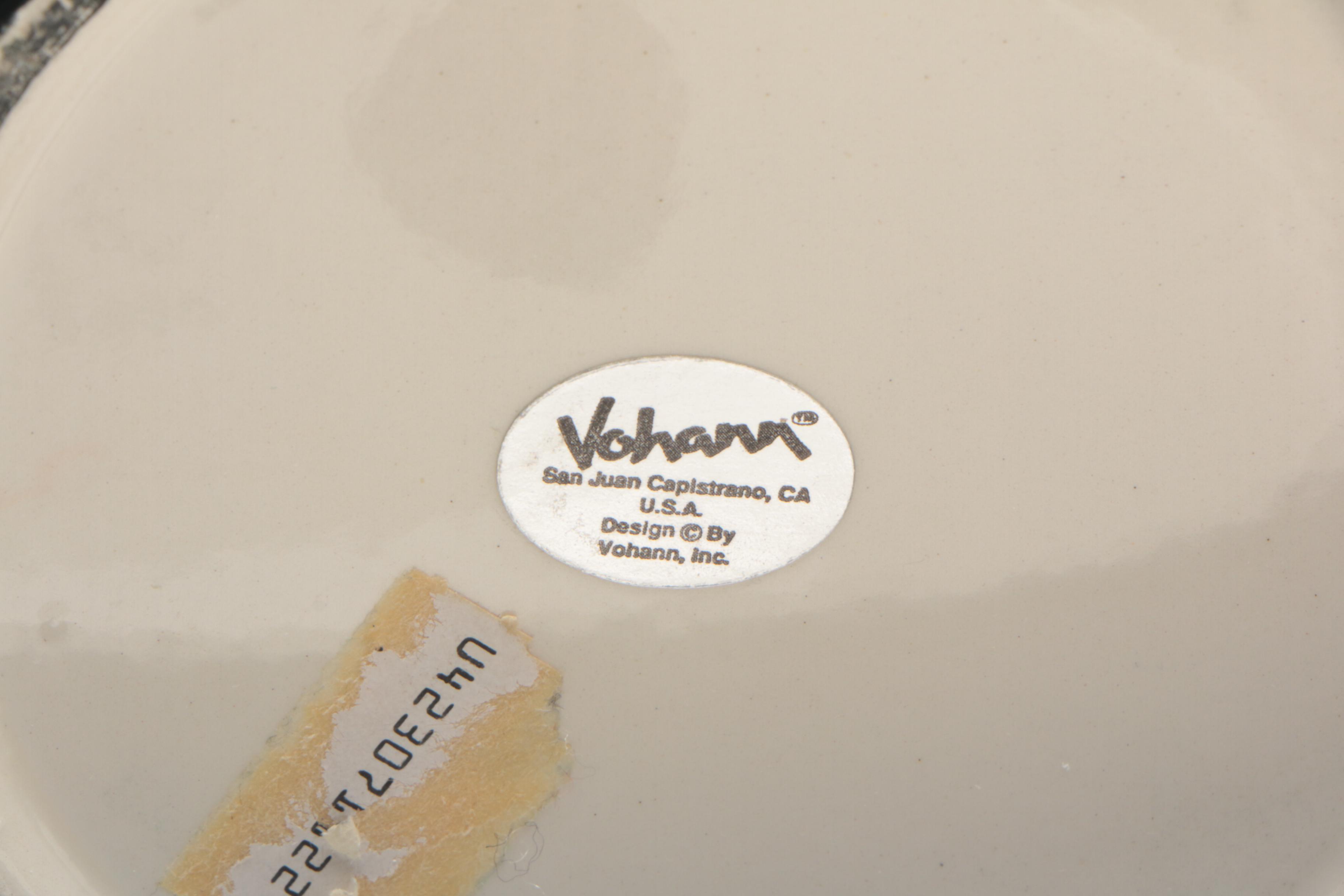 Vohann, Nicole Miller, and SKL Bath Accessory Sets with other Bath Furnishings