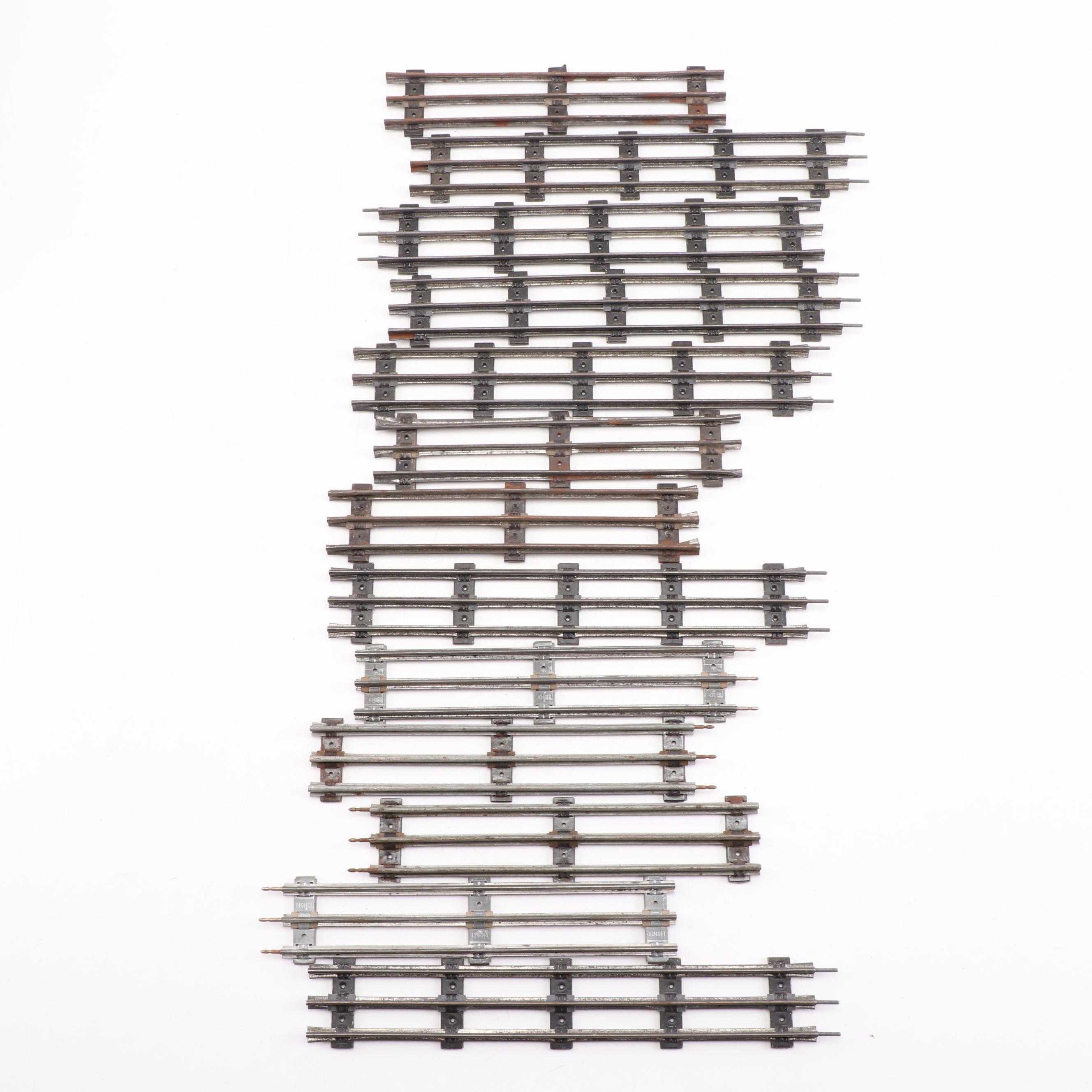 Post-War Lionel O Scale Model Train Set, Vintage