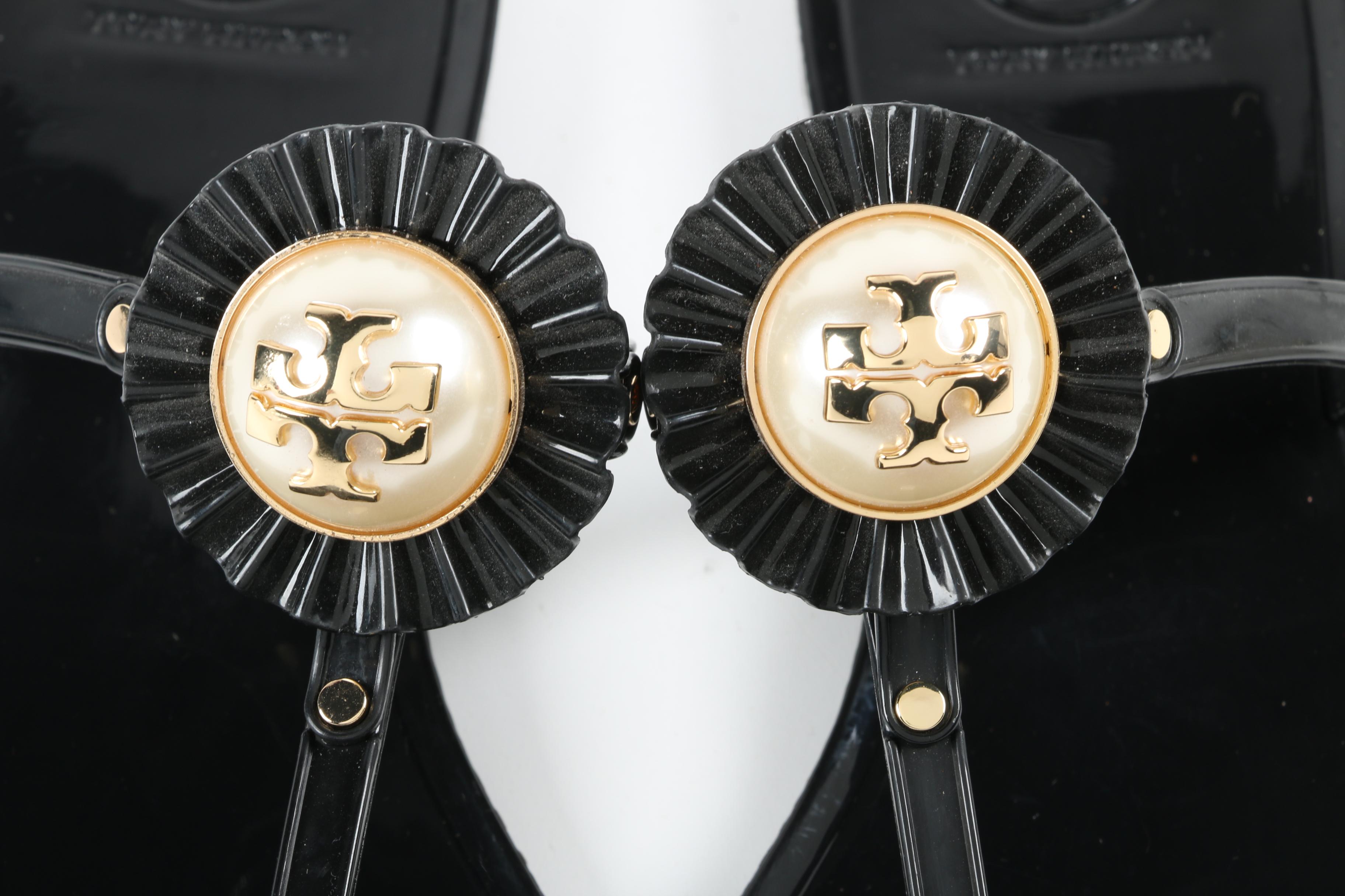 Tory Burch Melody Thong Sandals in Black