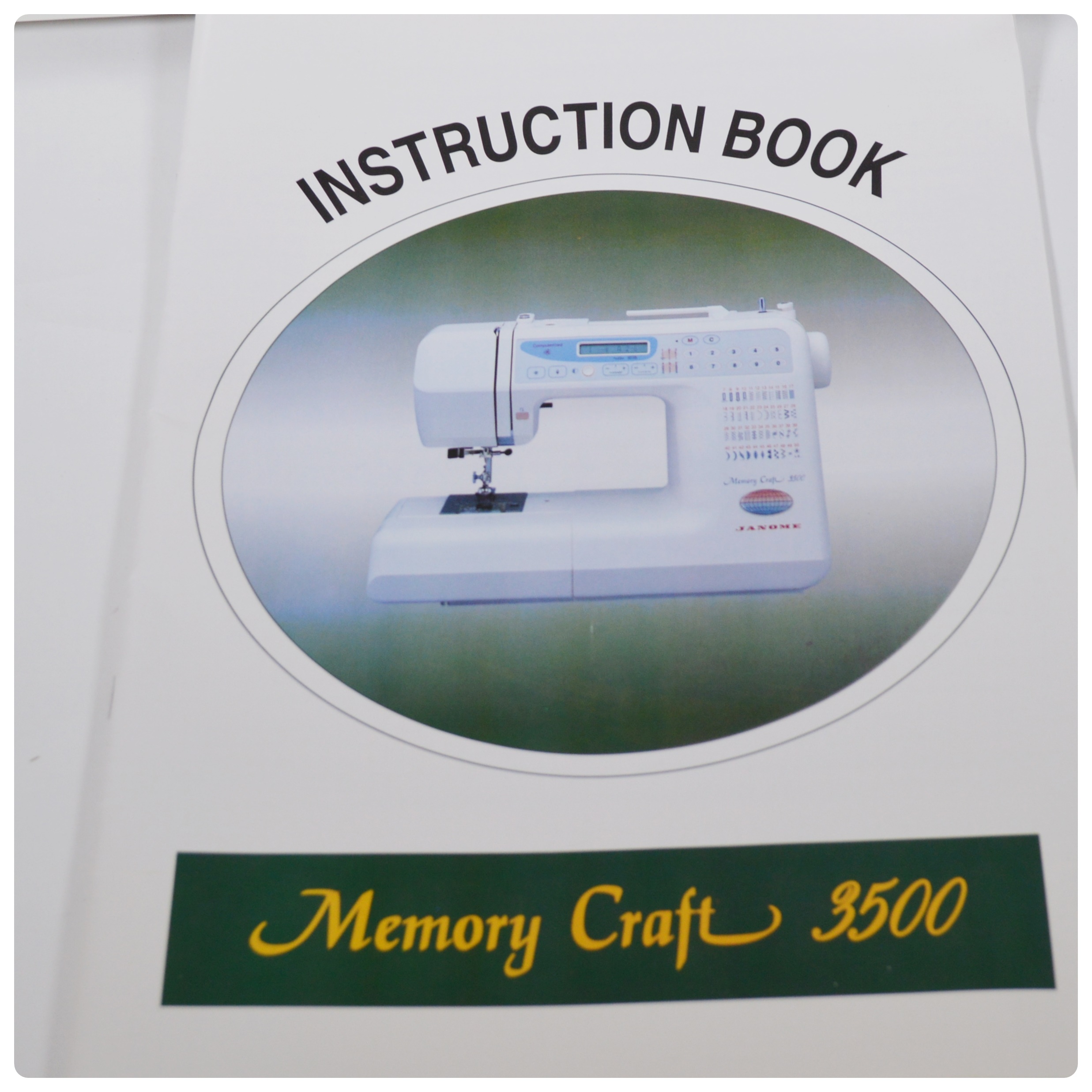 Janome Memory Craft 3500 Computerized Sewing Machine