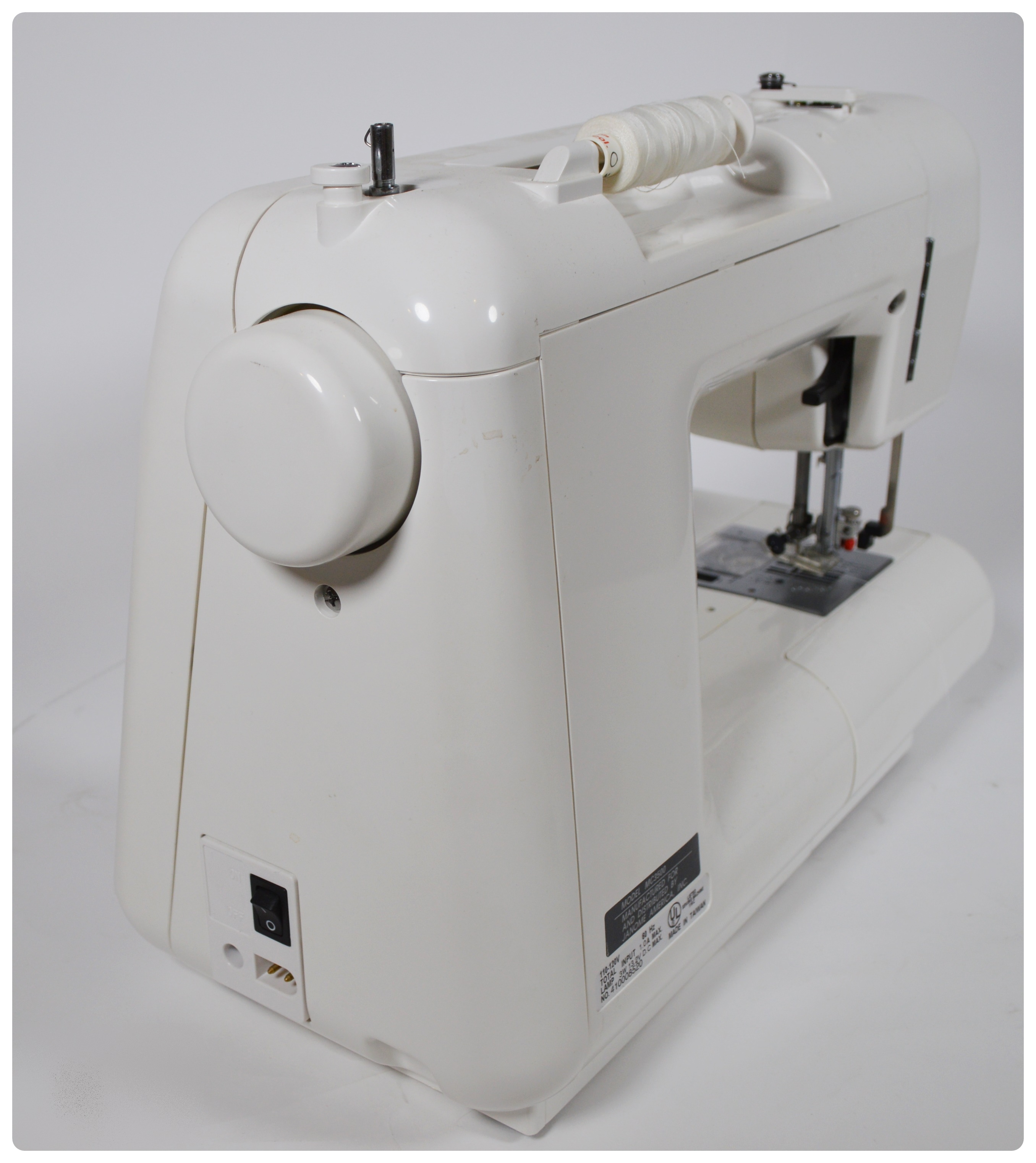 Janome Memory Craft 3500 Computerized Sewing Machine