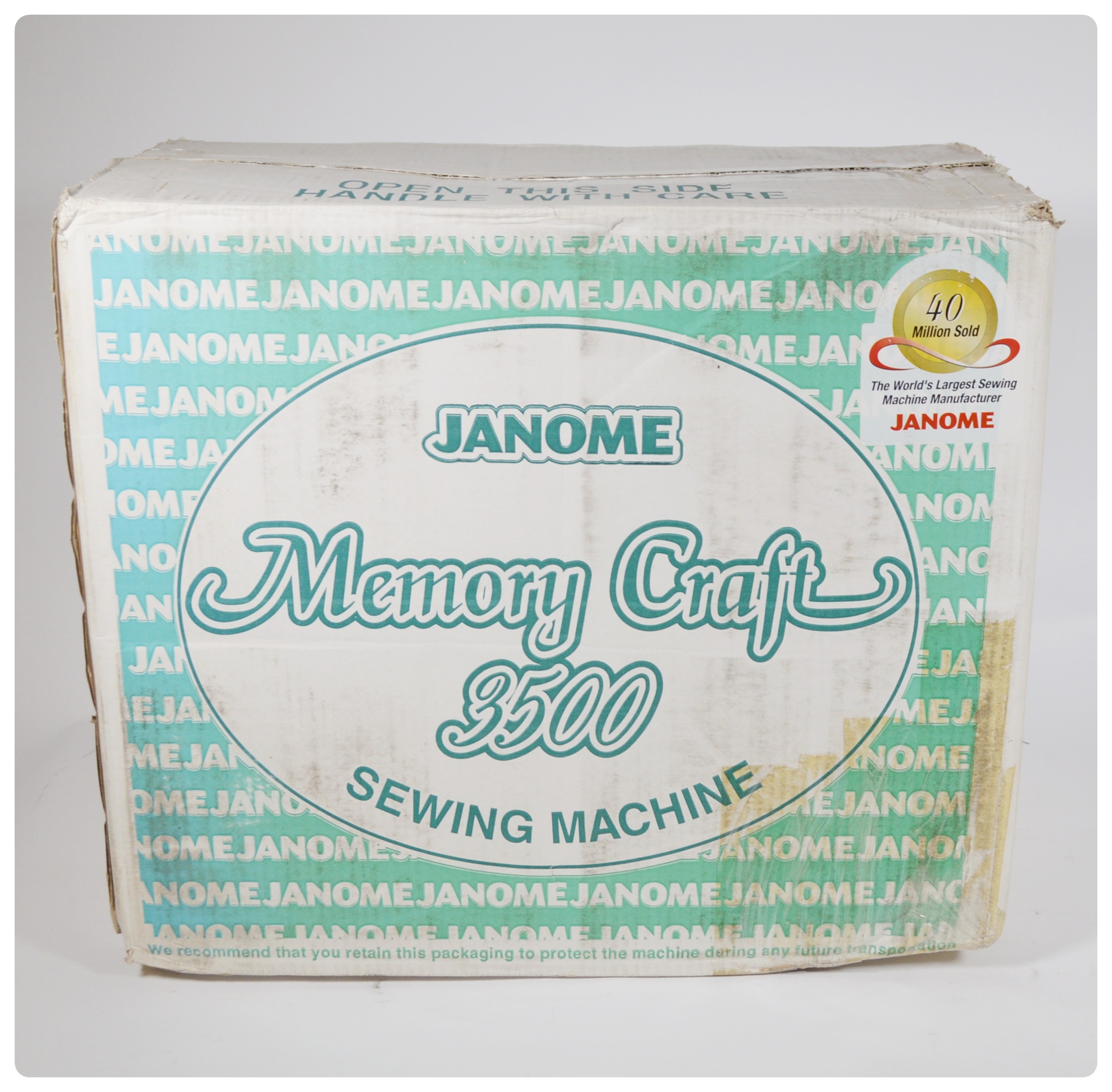 Janome Memory Craft 3500 Computerized Sewing Machine