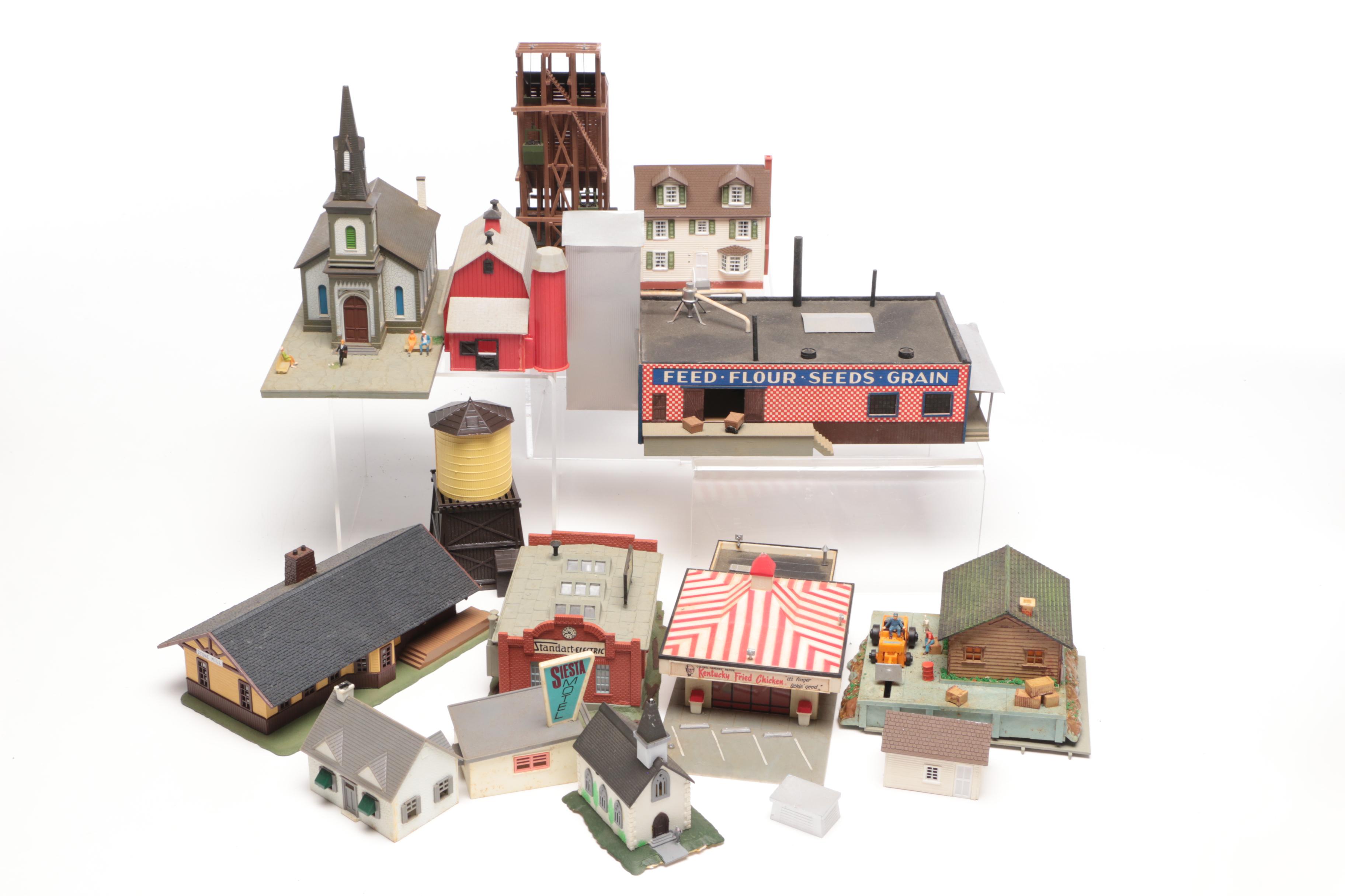 HO Trains, Buildings, and Accessories Including Tyco, Lionel, and More