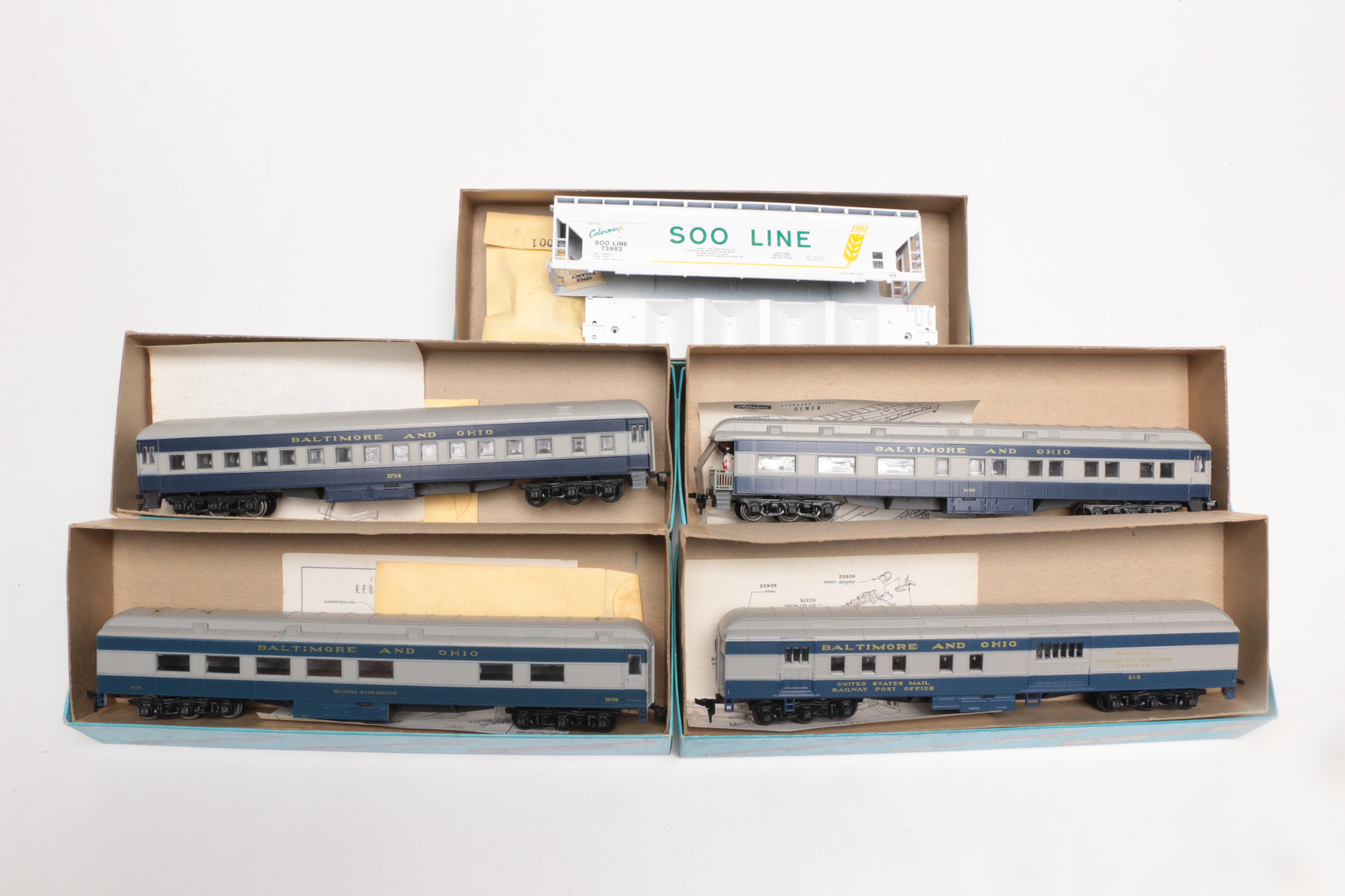 HO Trains, Buildings, and Accessories Including Tyco, Lionel, and More