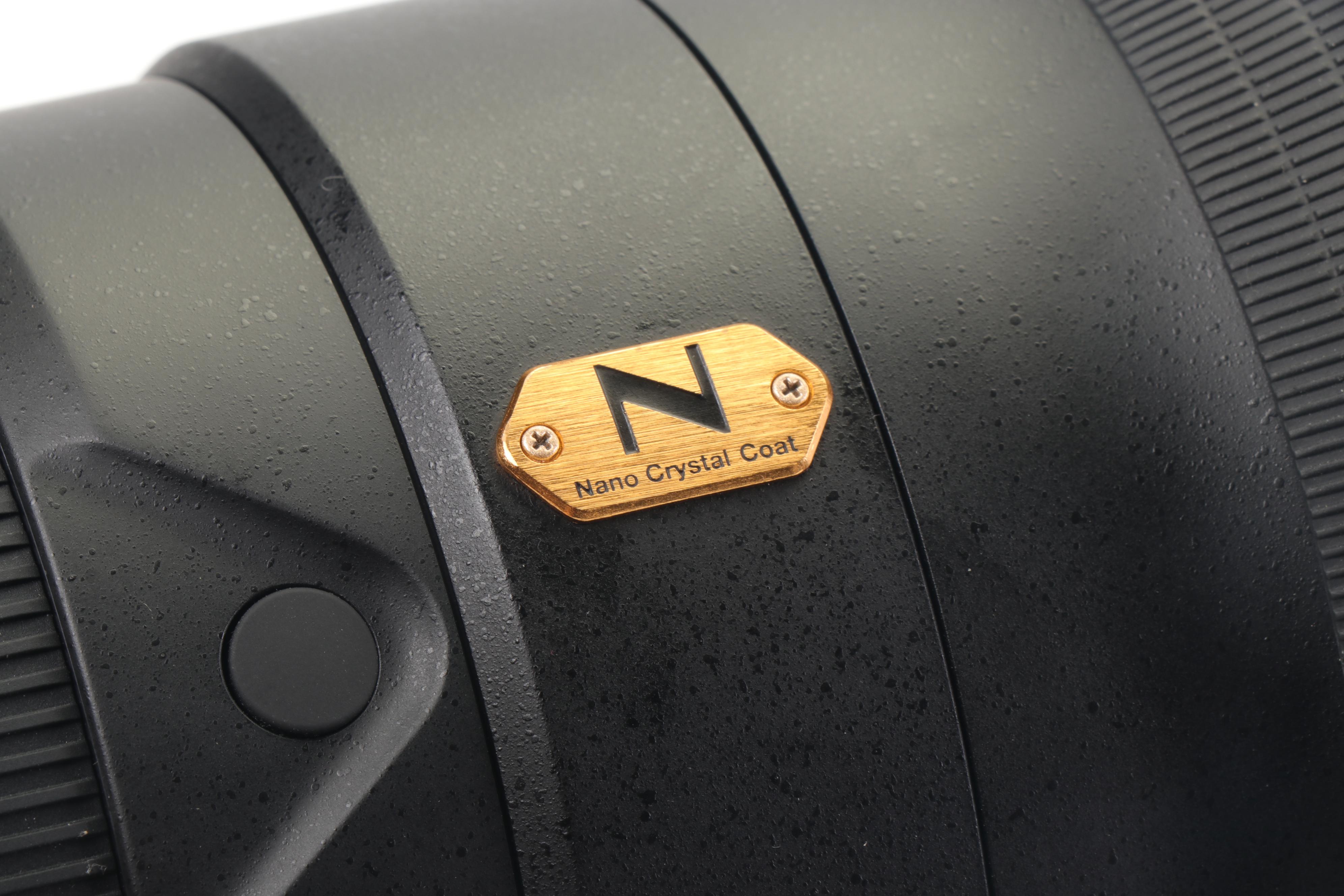 Nikon N AF-S Nikkor 400mm Lens with CT-404 Trunk Case