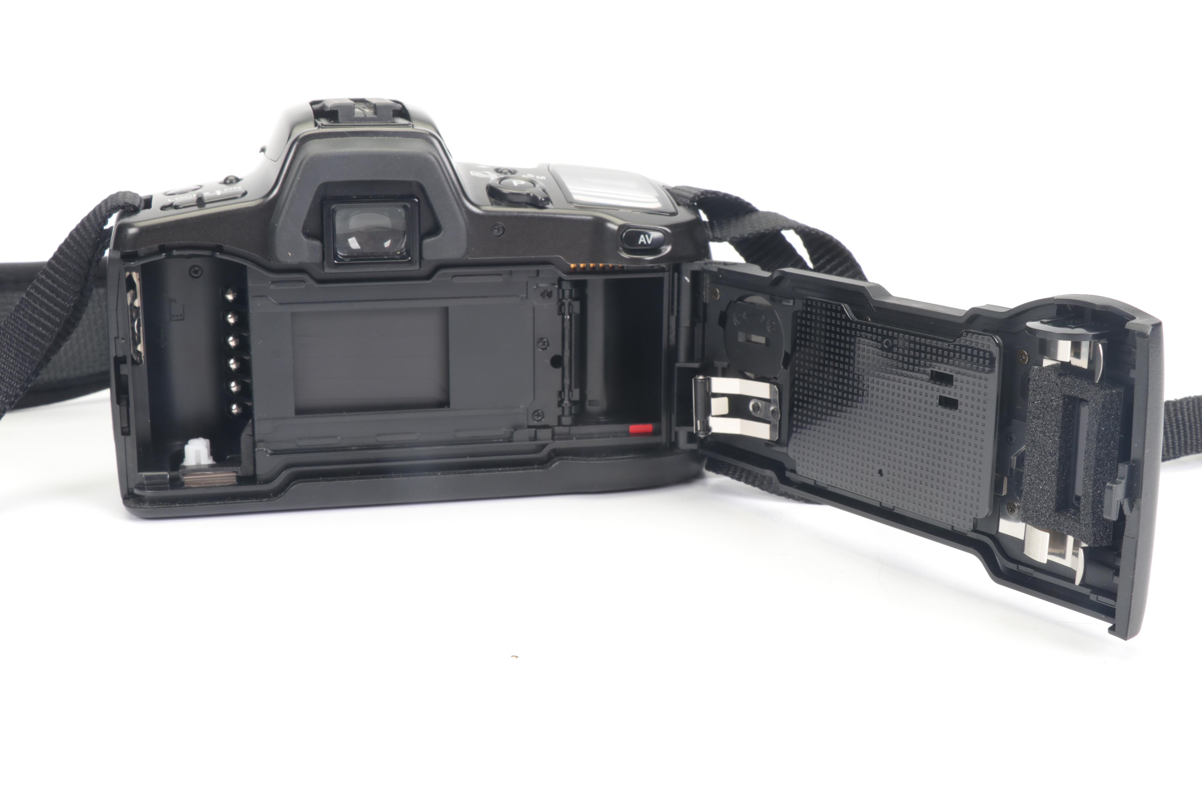 Minolta Maxxum RZ430si RZ Camera with AF 35-80 Lens