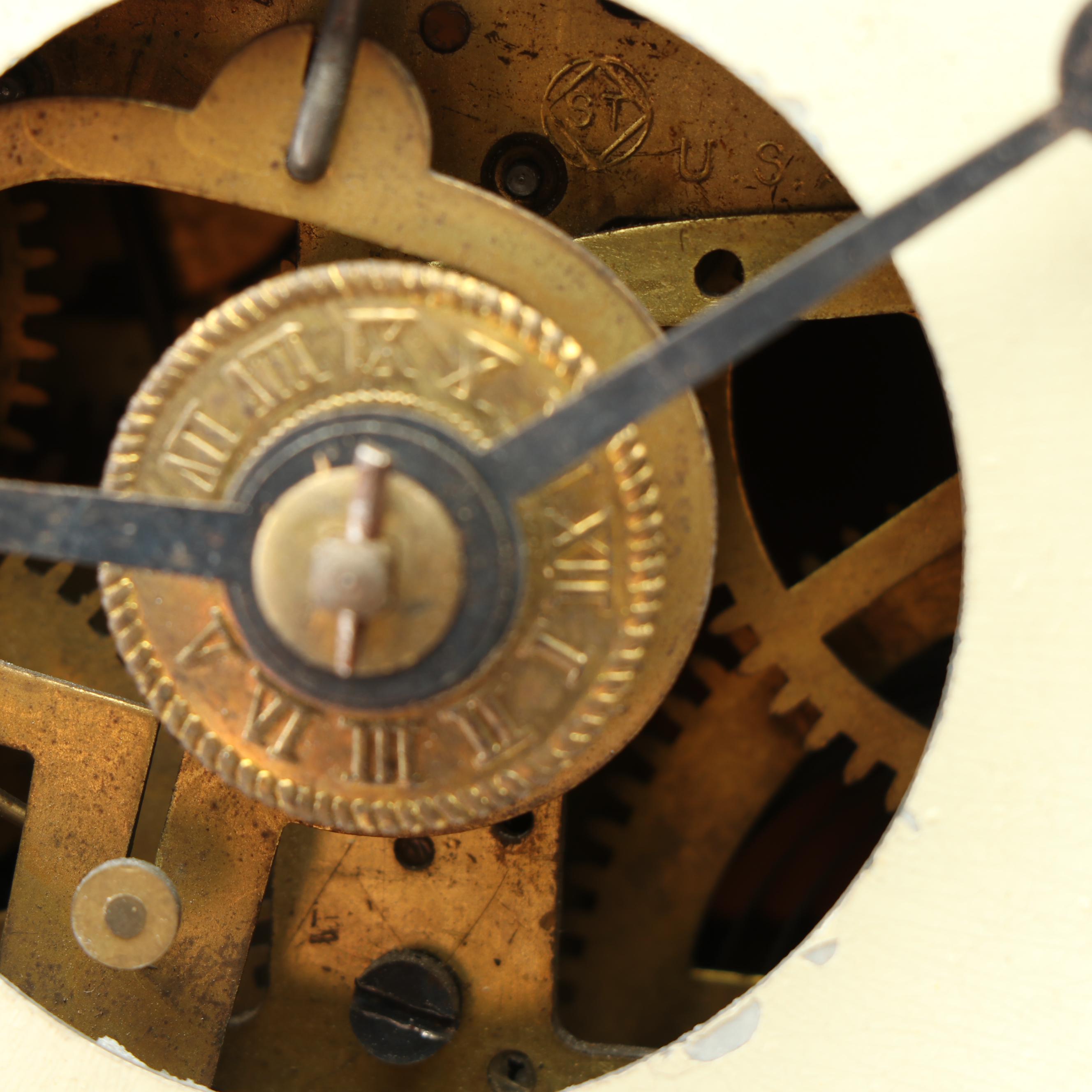 Vintage Seth Thomas Eight Day Half Hour Strike Pendulum Mantle Clock