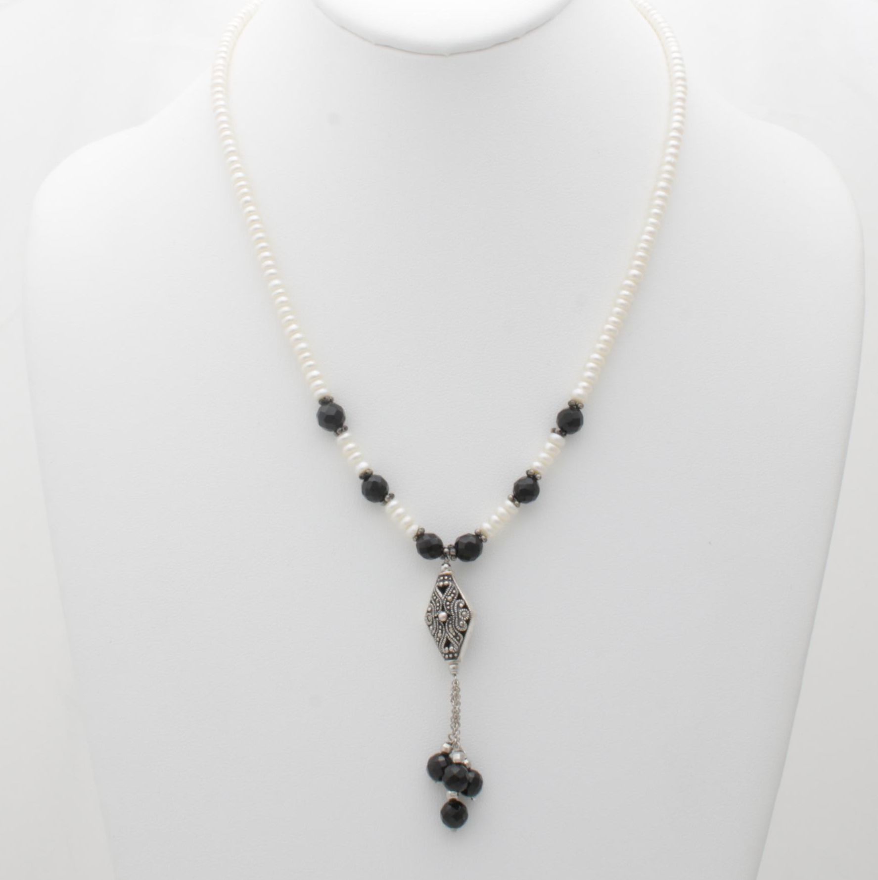 Sterling Silver Freshwater Pearl and Onyx Necklace