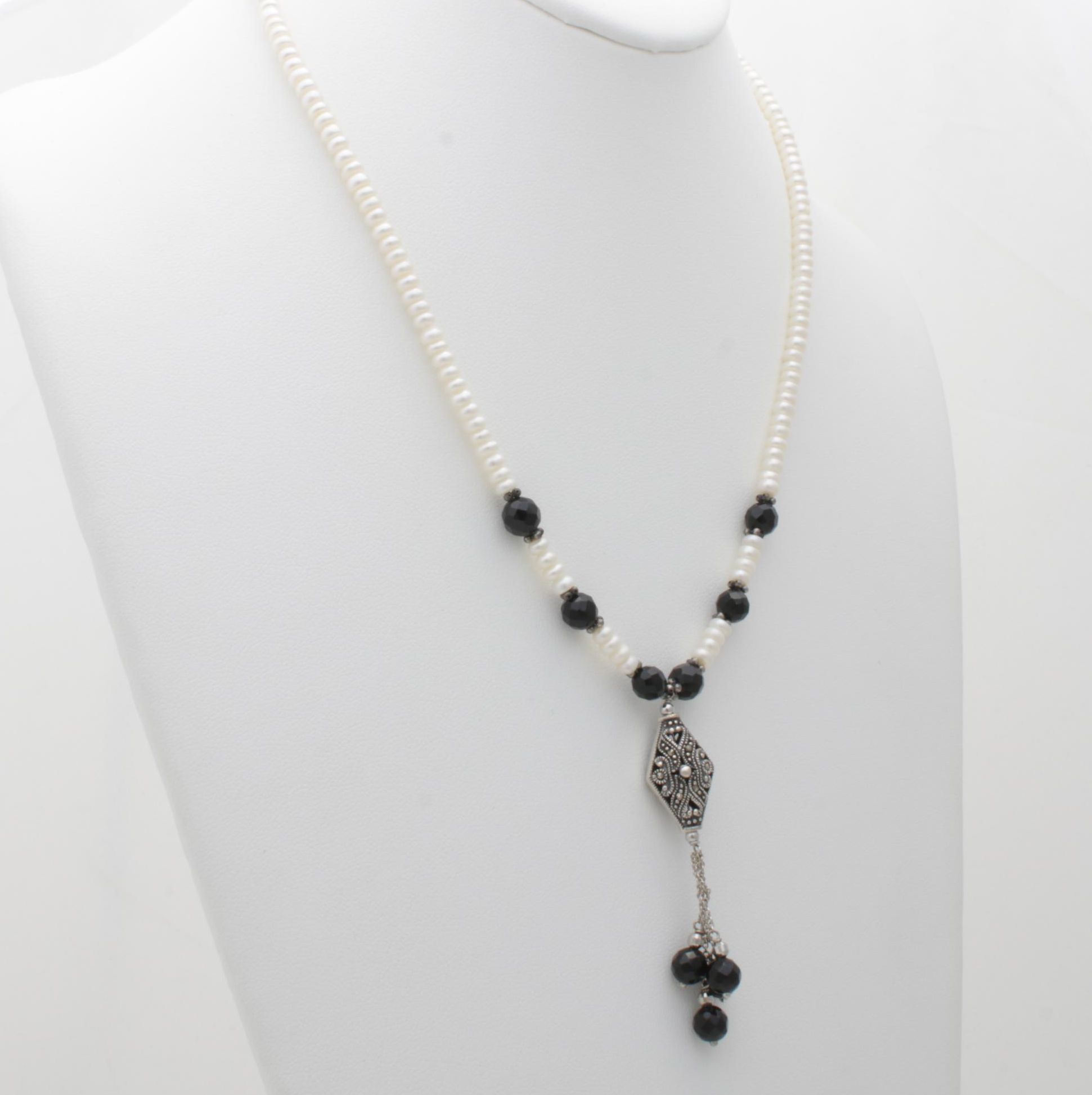 Sterling Silver Freshwater Pearl and Onyx Necklace
