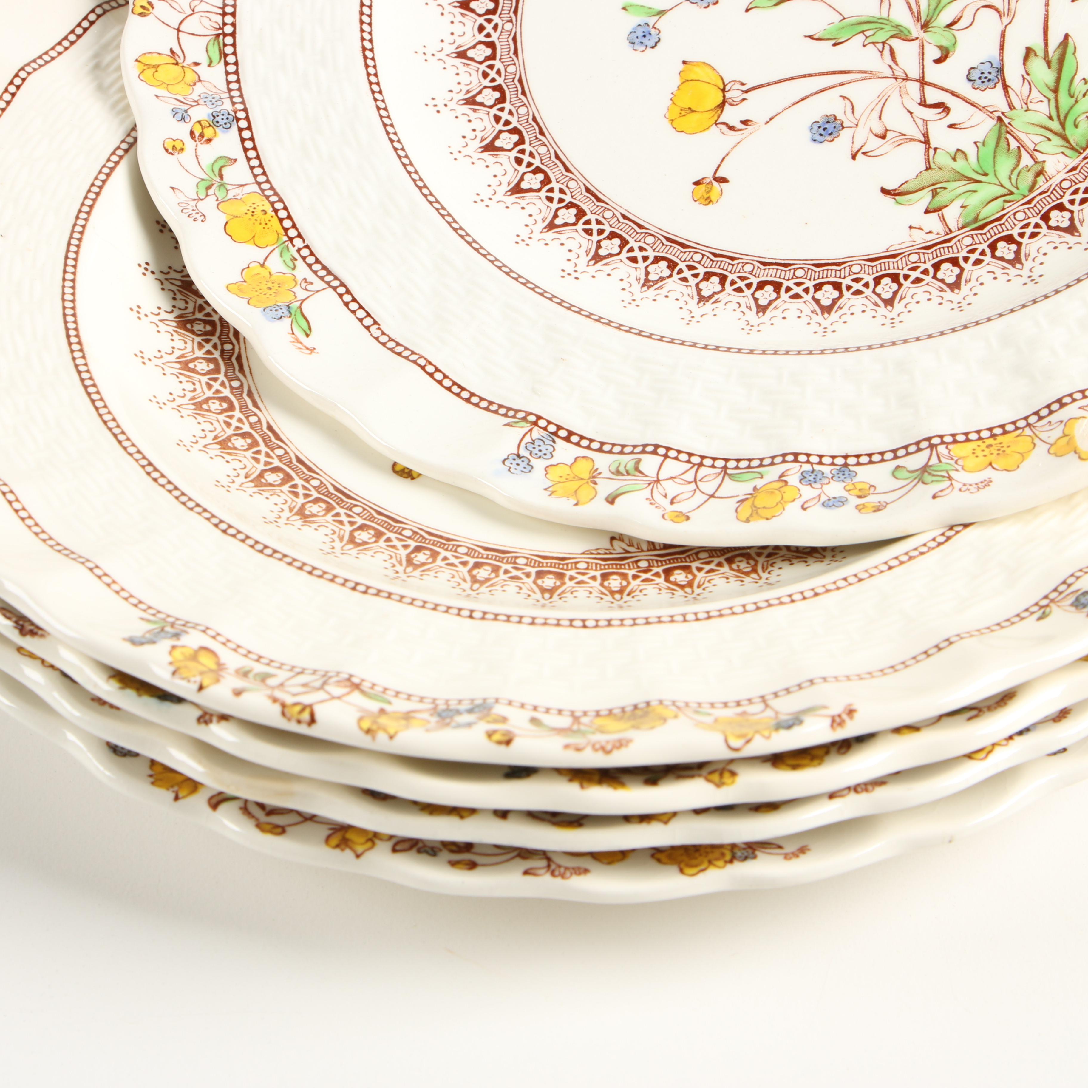 Copeland Spode "Buttercup" Earthenware Dinnerware, Late 19th/Early 20th Century