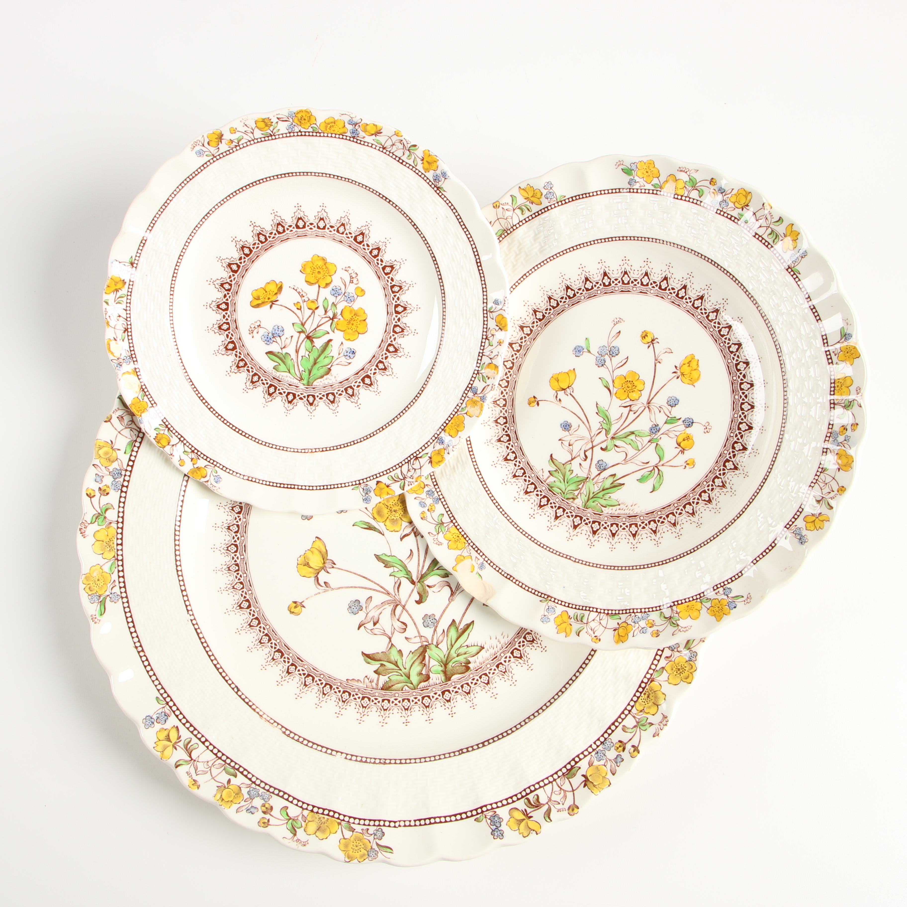 Copeland Spode "Buttercup" Earthenware Dinnerware, Late 19th/Early 20th Century