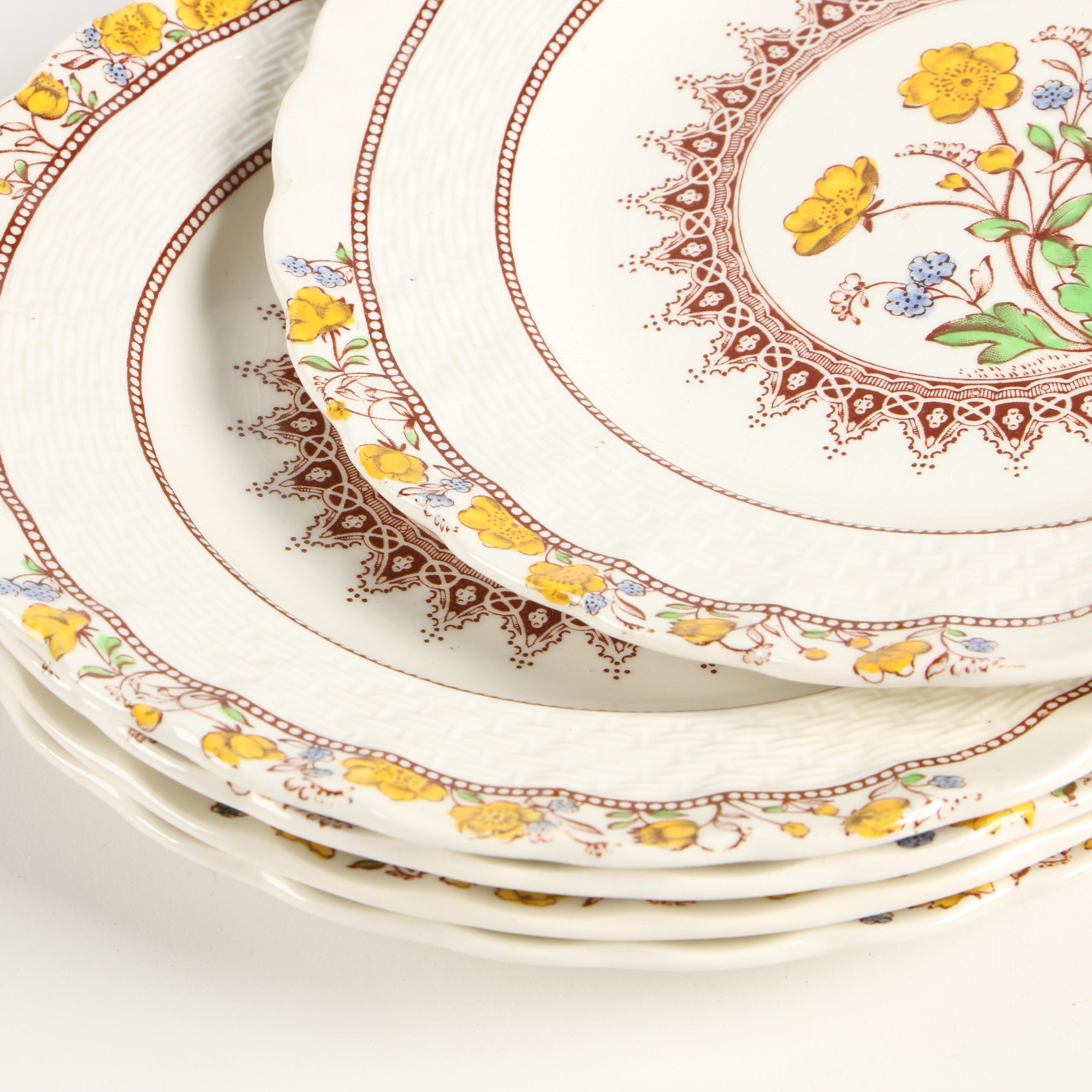 Copeland Spode "Buttercup" Earthenware Dinnerware, Late 19th/Early 20th Century