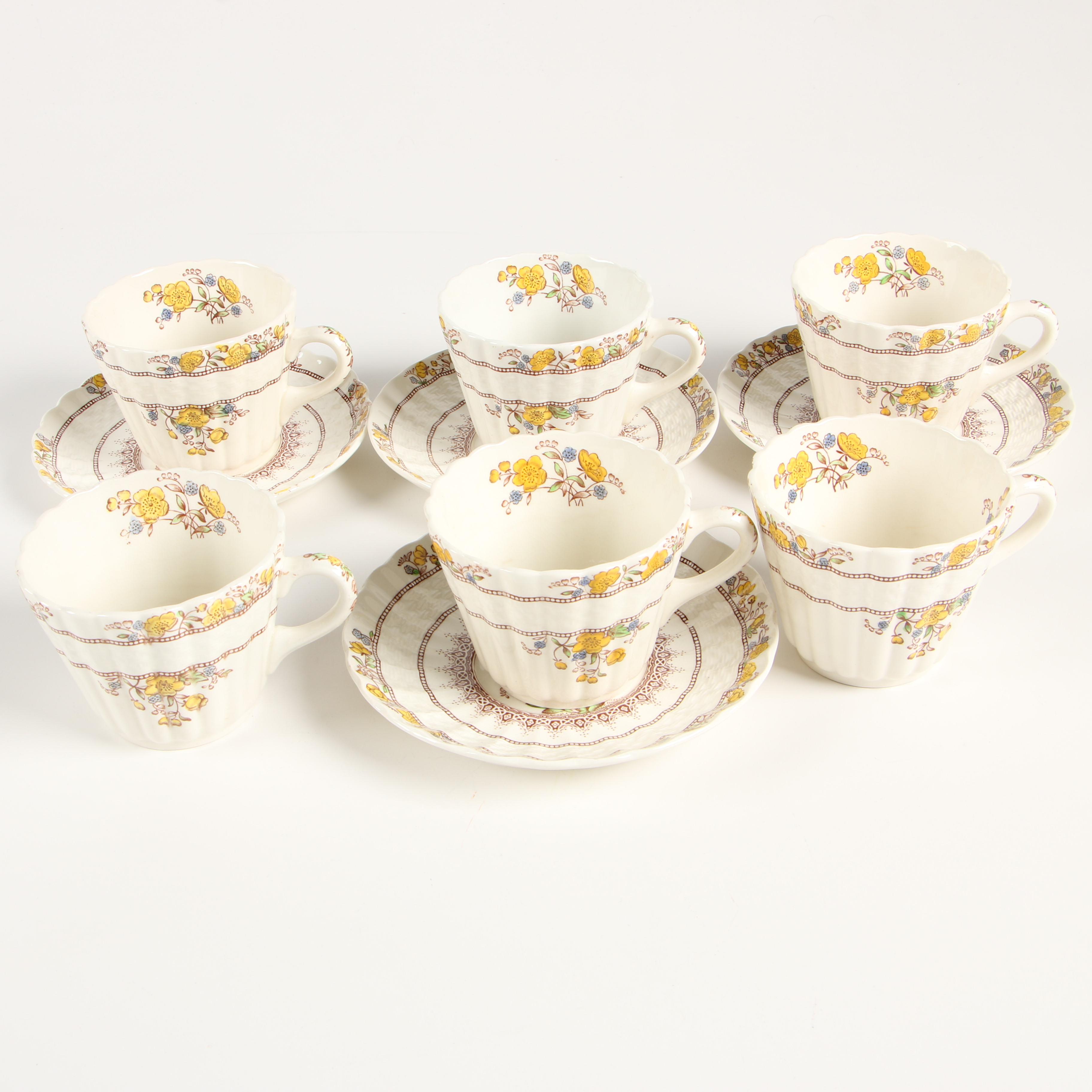 Copeland Spode "Buttercup" Earthenware Dinnerware, Late 19th/Early 20th Century