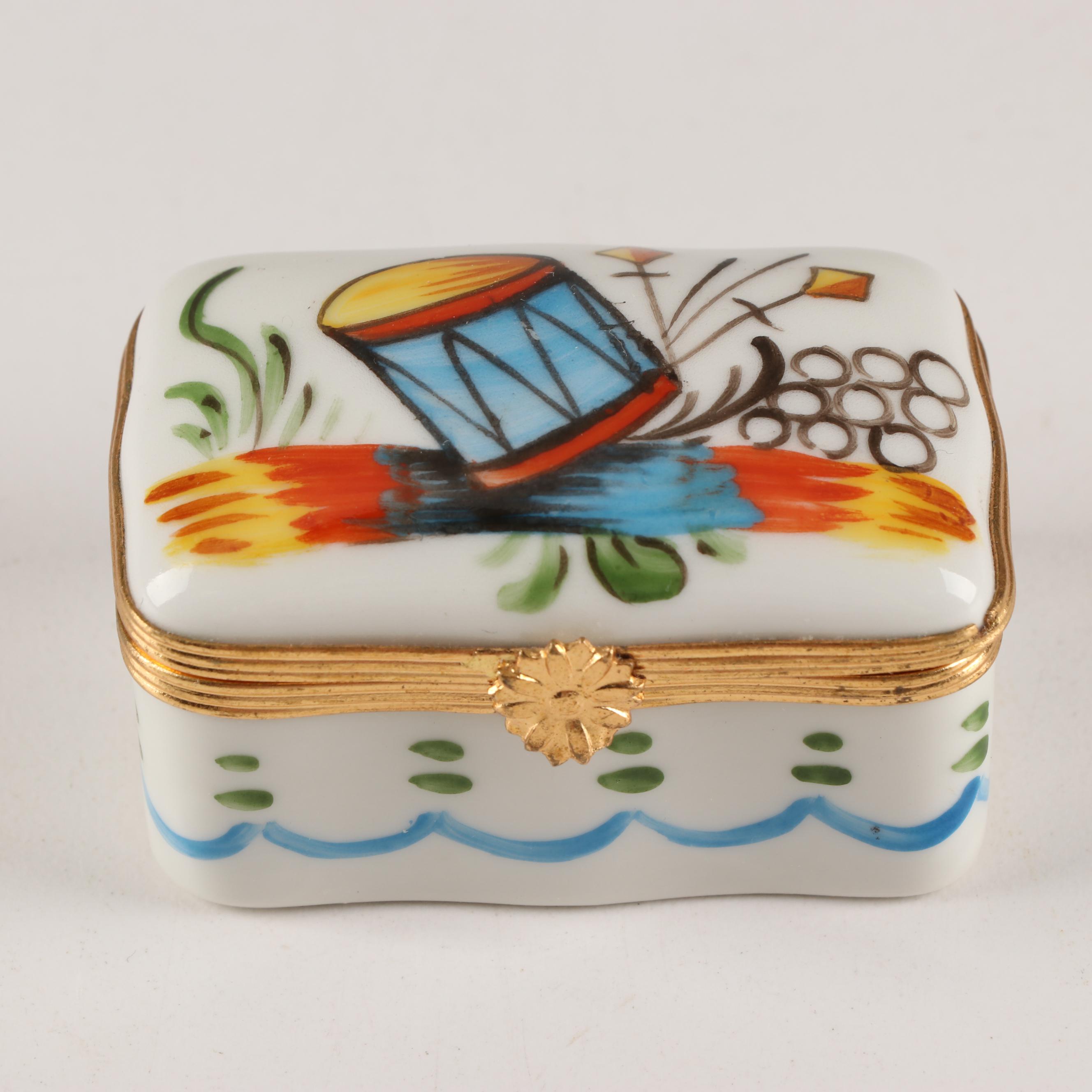 Hand-Painted Porcelain Trinket Box in the Style of Sevres
