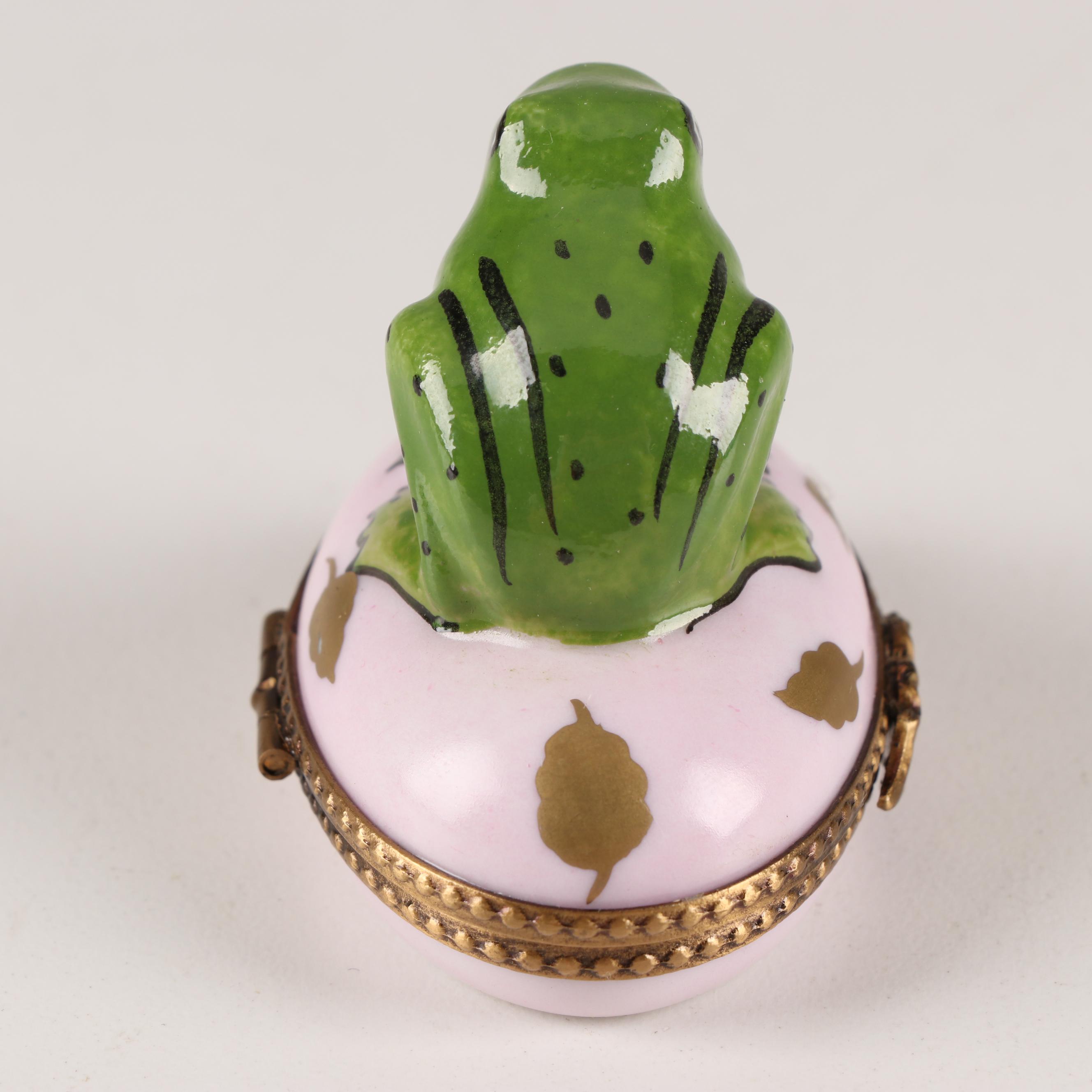 Limoges Hand-Painted Porcelain Frog Trinket Box