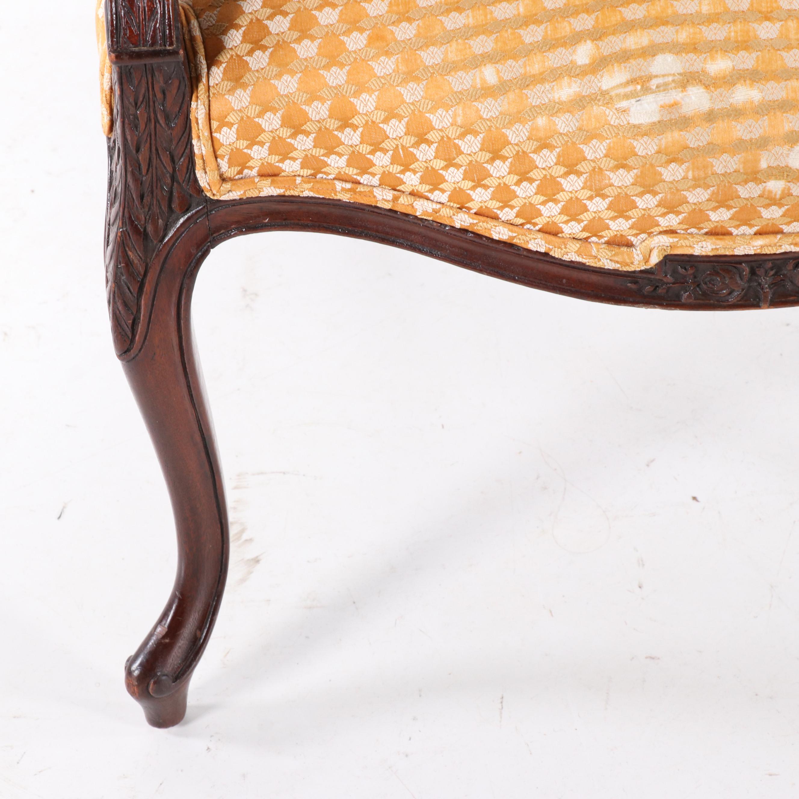 Pair of George III Rococo Style Carved Wooden Parlor Chairs, Early 20th Century