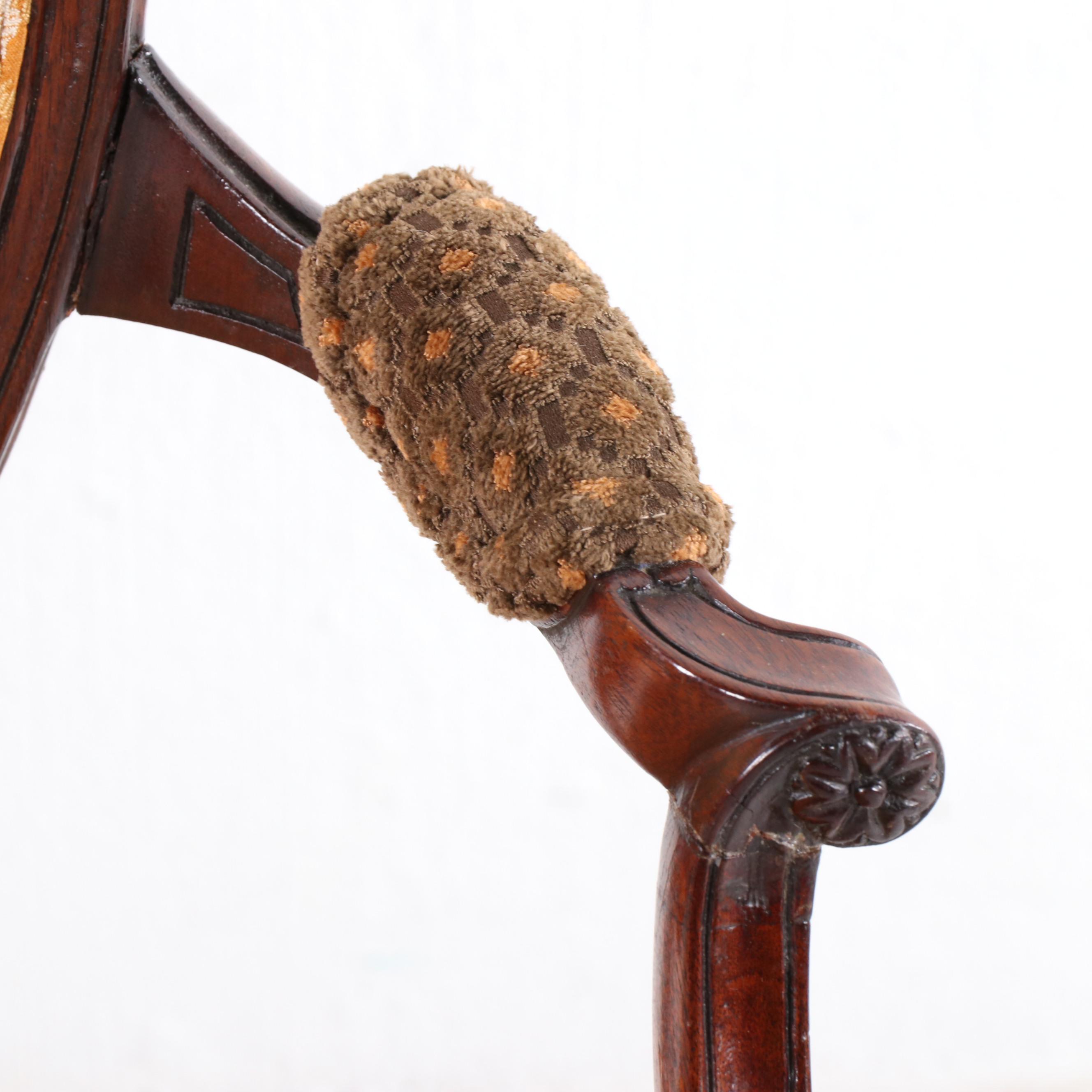 Pair of George III Rococo Style Carved Wooden Parlor Chairs, Early 20th Century