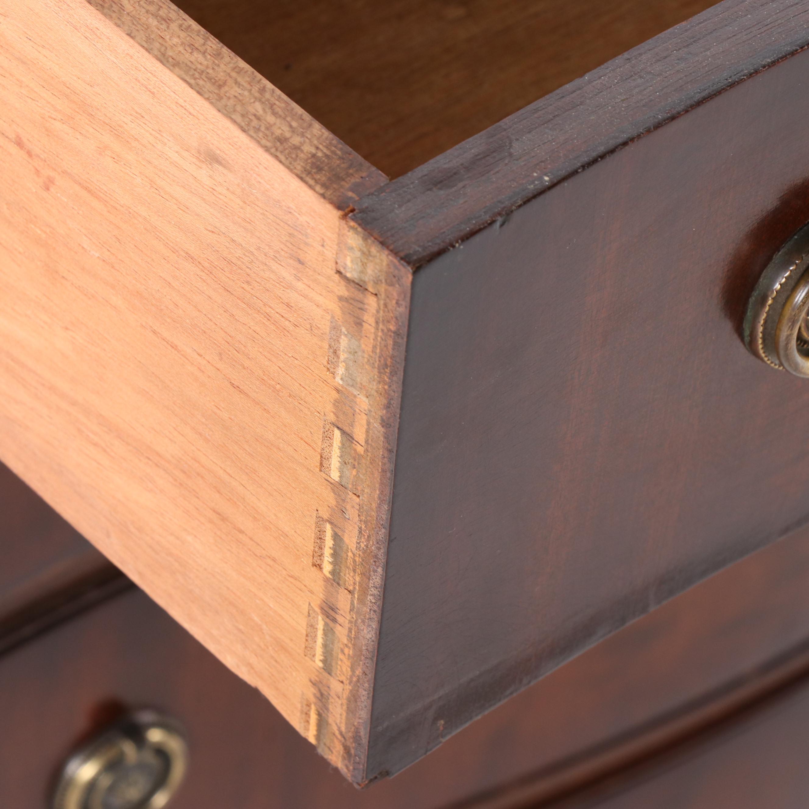 George III Style Mahogany Serpentine Bachelor's Chest, Mid-20th Century