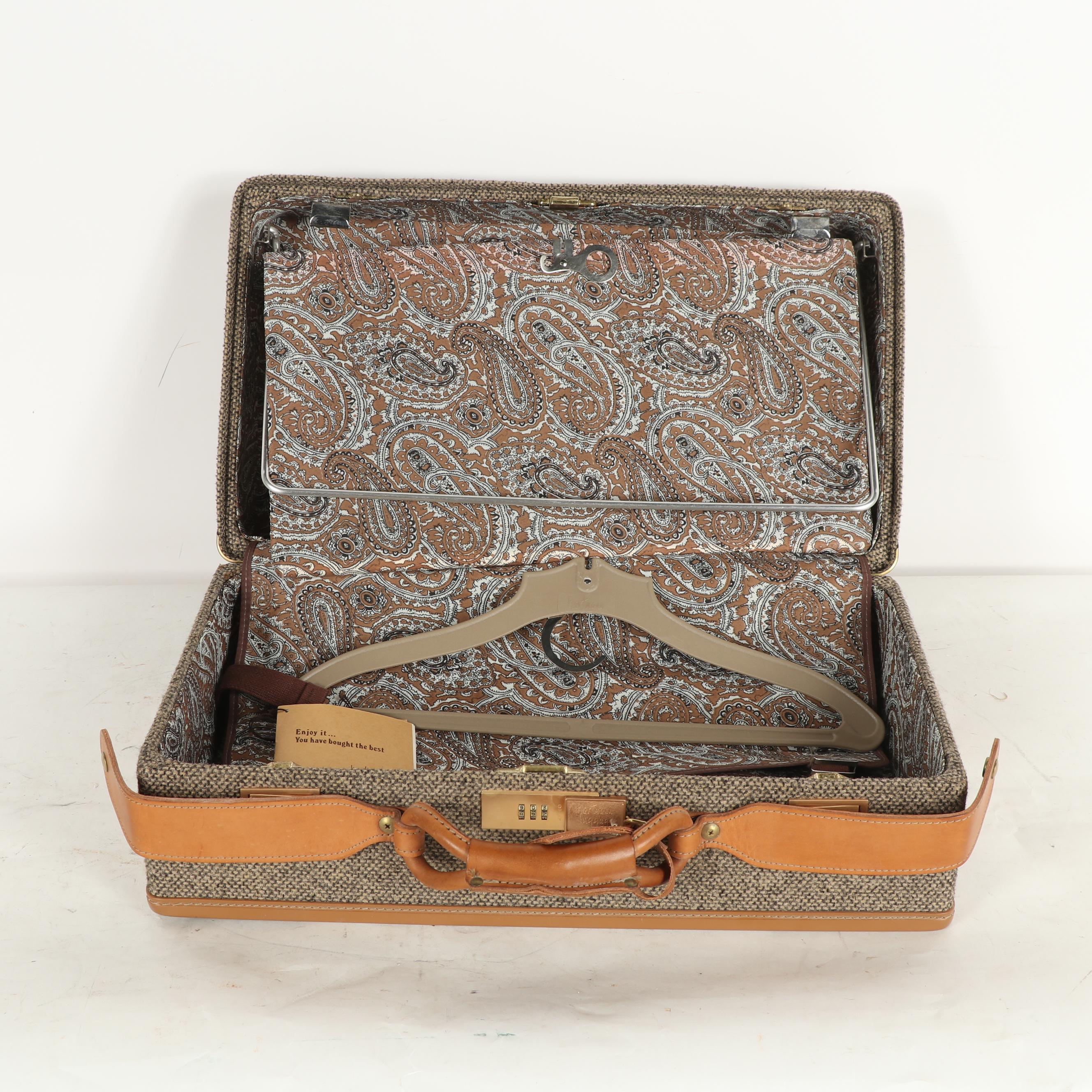 Hartmann Luggage in Tweed and Leather, Vintage