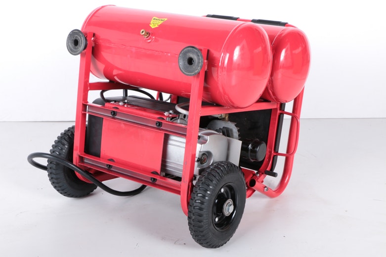 3 PRO 2.5HP Twin Horizontal Tank 8 GAL Air Compressor