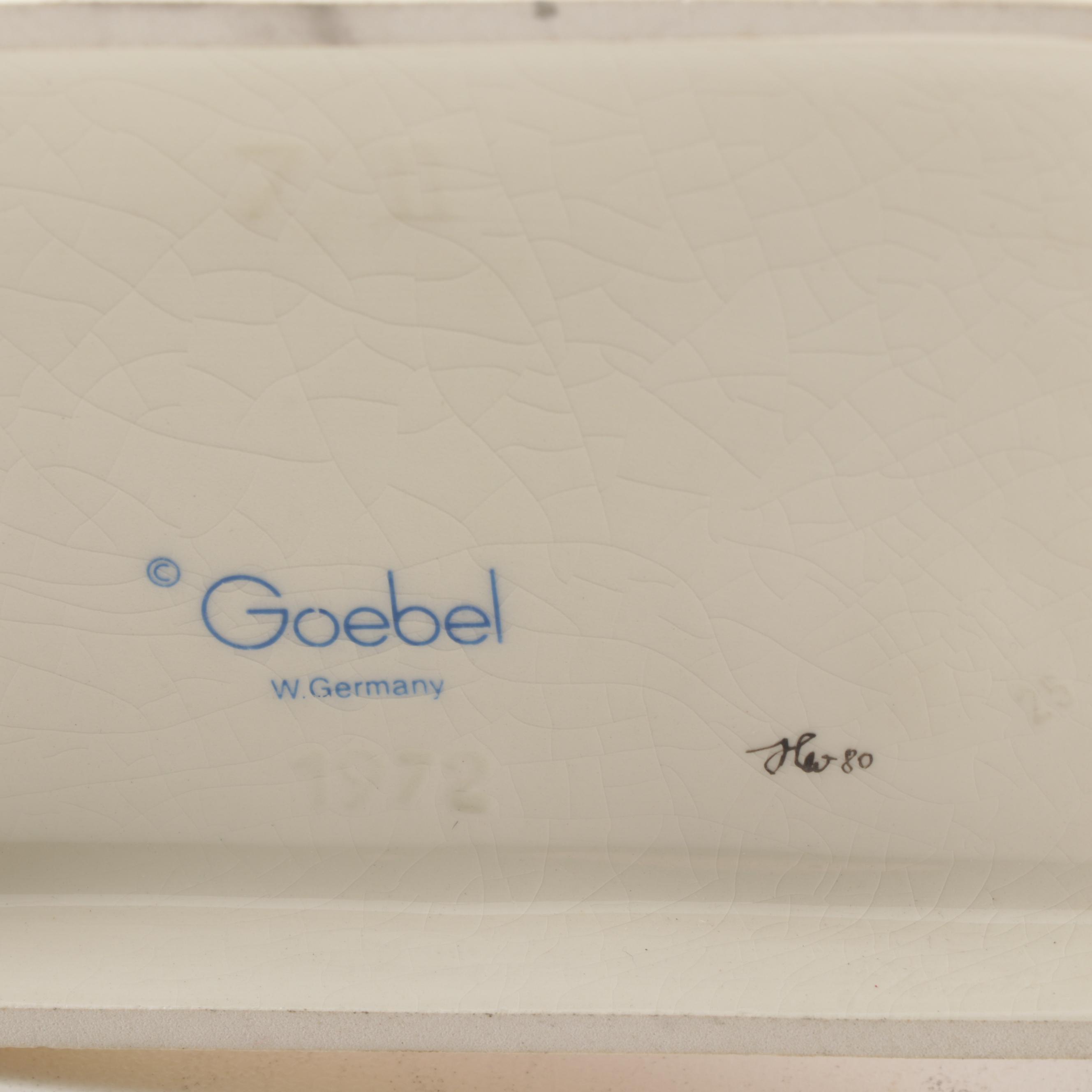 Hummel "Merry Wanderer" Large Porcelain Figurine, circa 1972