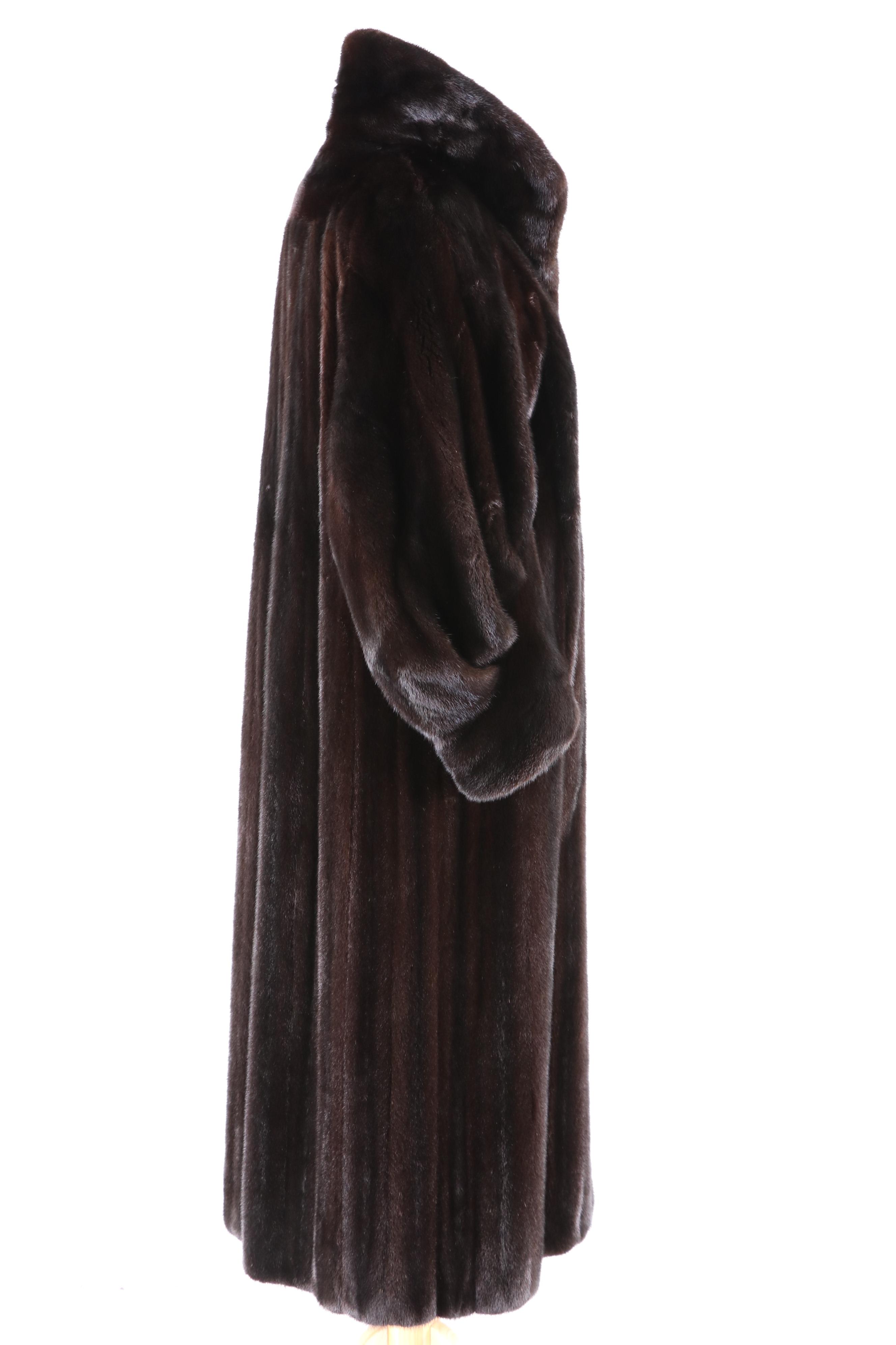 The American Fur Awards American Ultra Mink Fur Full-Length Coat