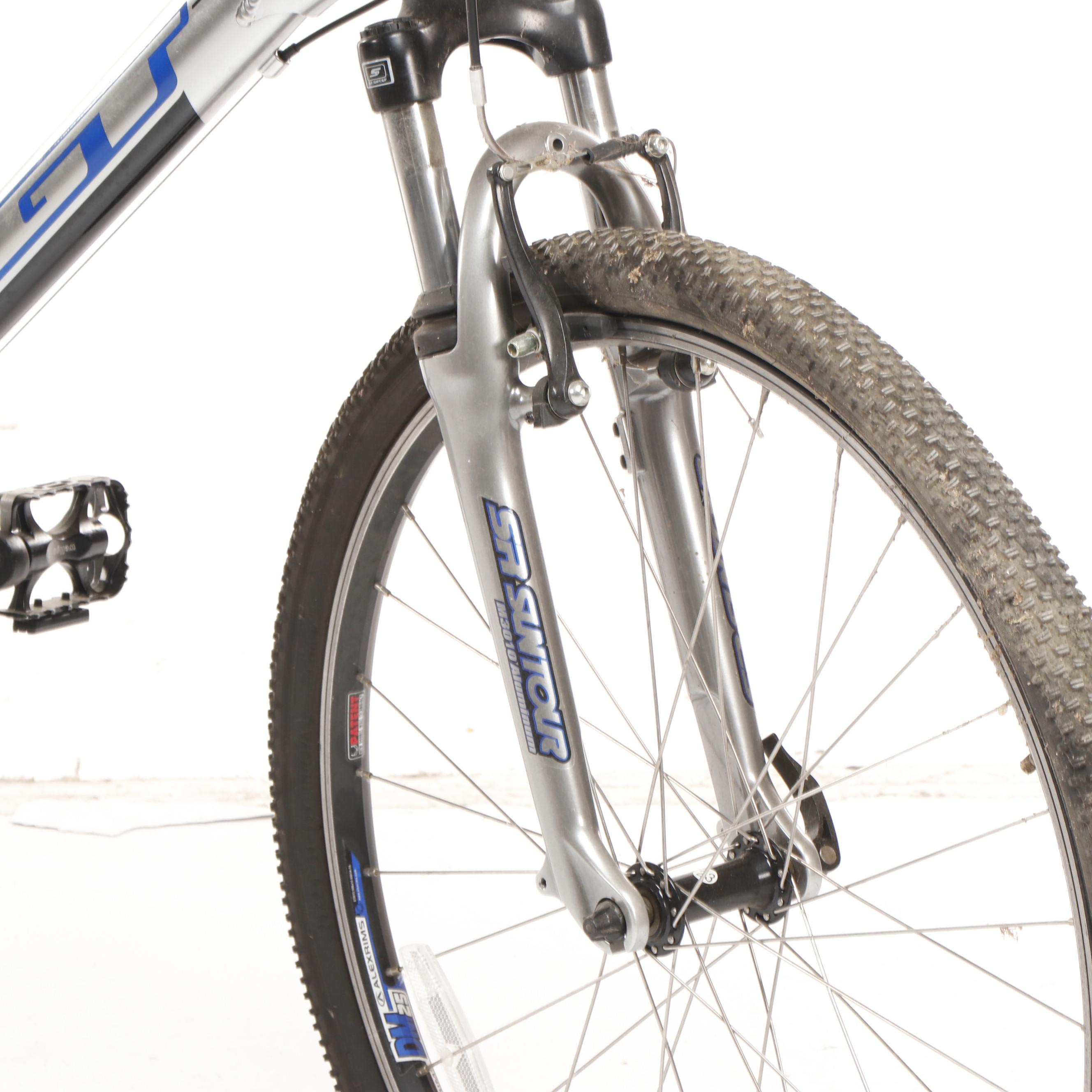 GT Aggressor 3.0 Mountain Bike